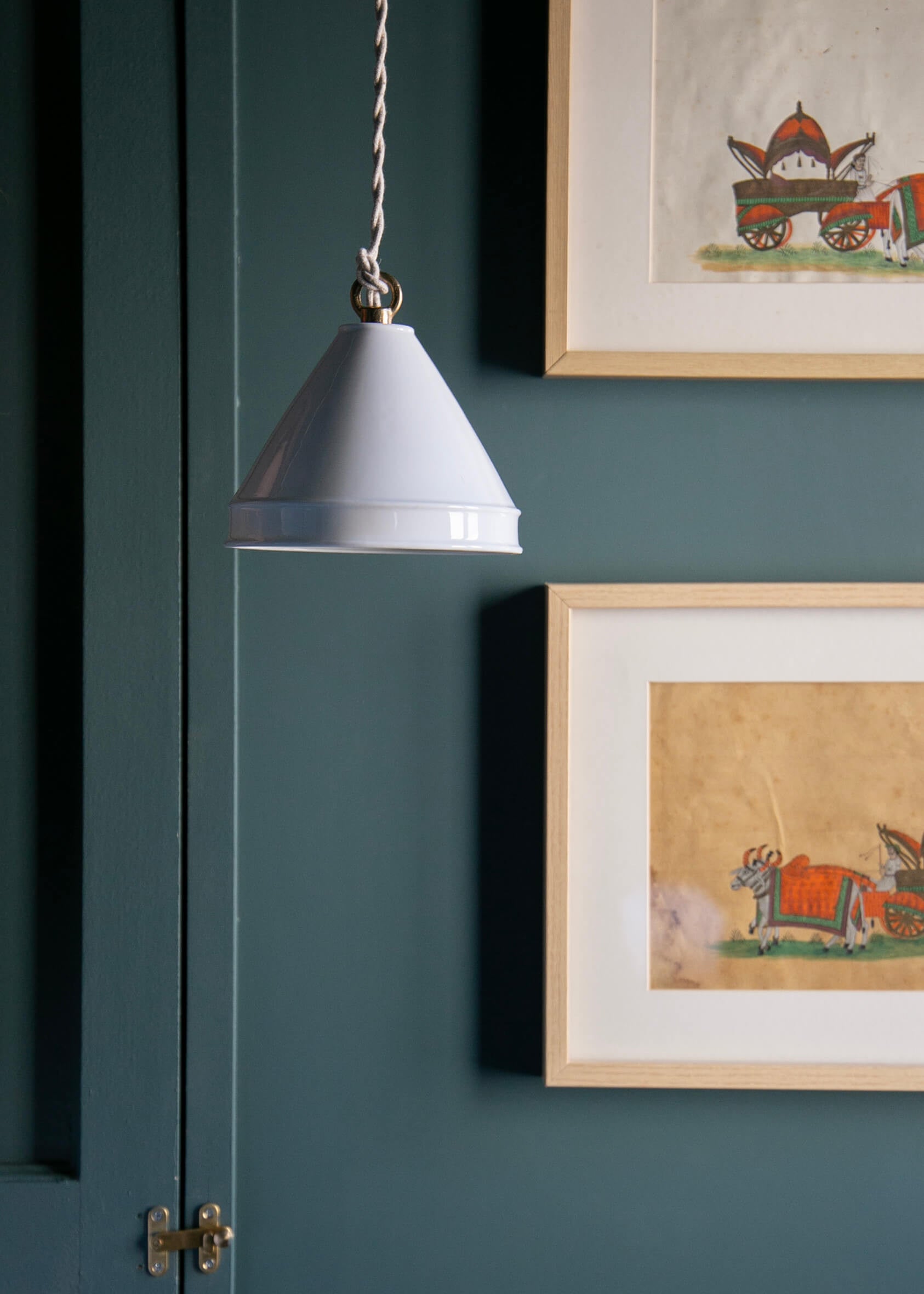 Suspension | Porcelaine de Limoges | Luminaire | Alix D. Reynis