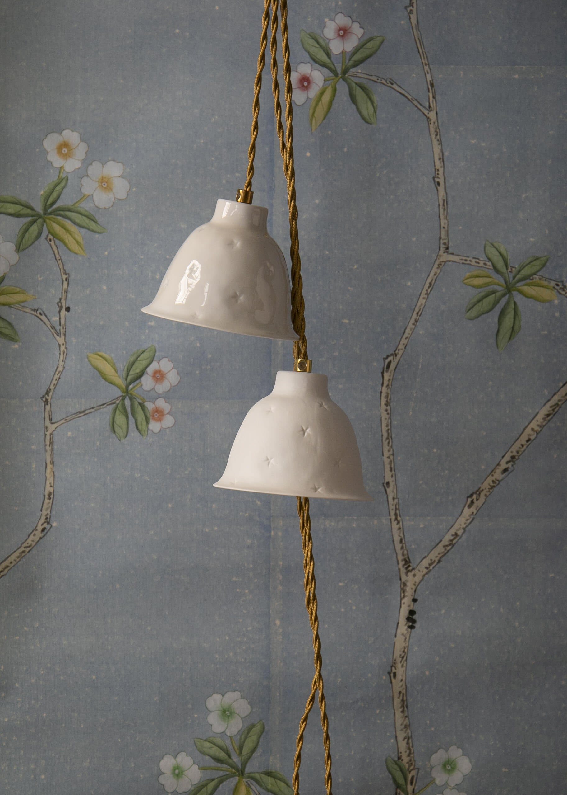 Baladeuse | Porcelaine de Limoges | Fait à la main | Alix D. Reynis