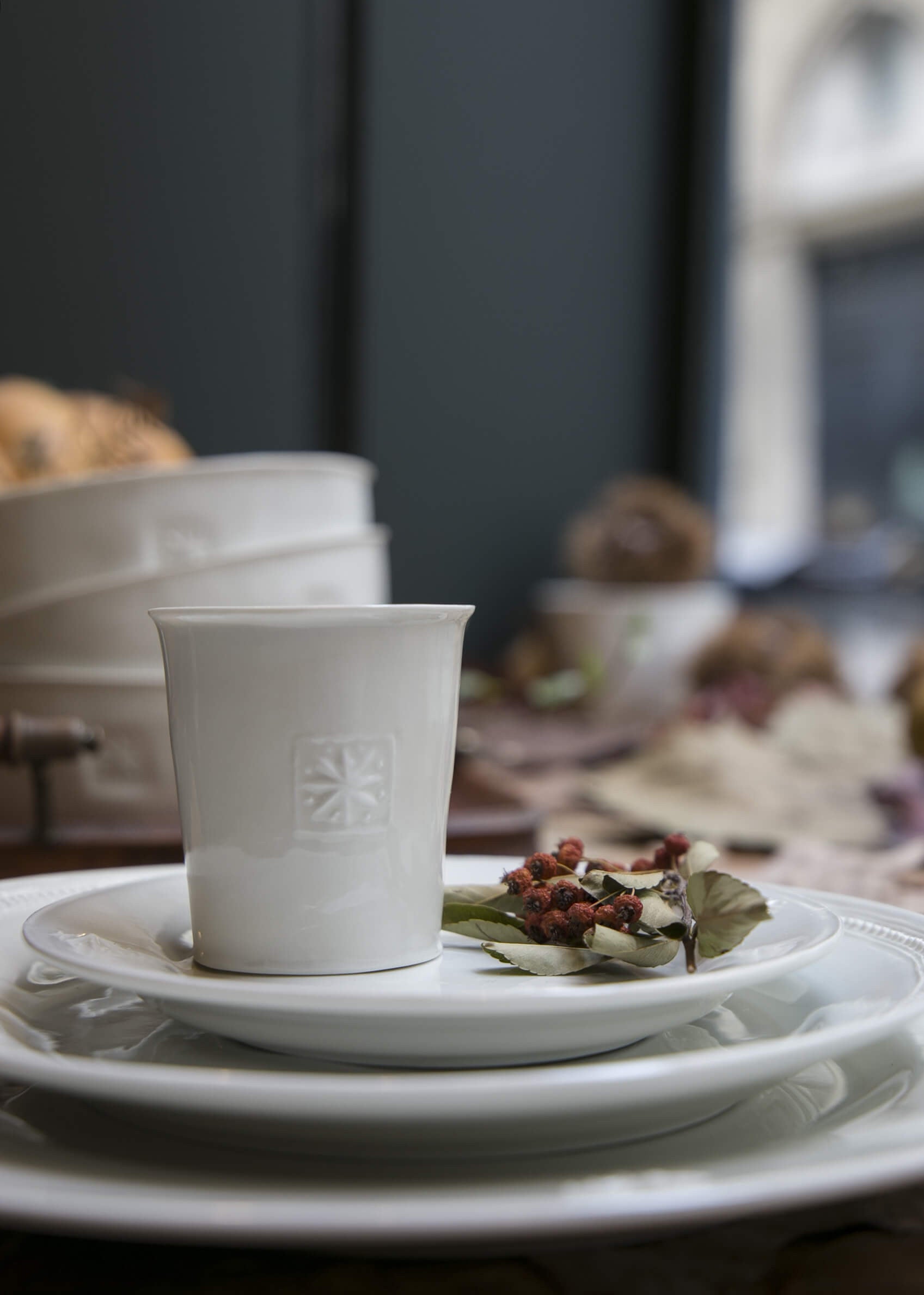 Timbale à café| Porcelaine de Limoges | Art de la table | Alix D. Reynis