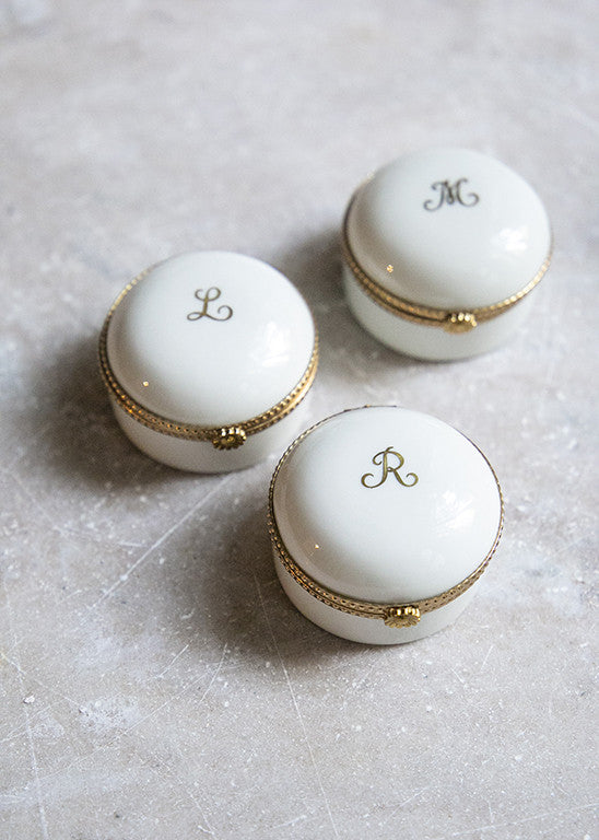 Boîte sertie | Porcelaine de Limoges | Savoir-faire artisanal | Alix D. Reynis