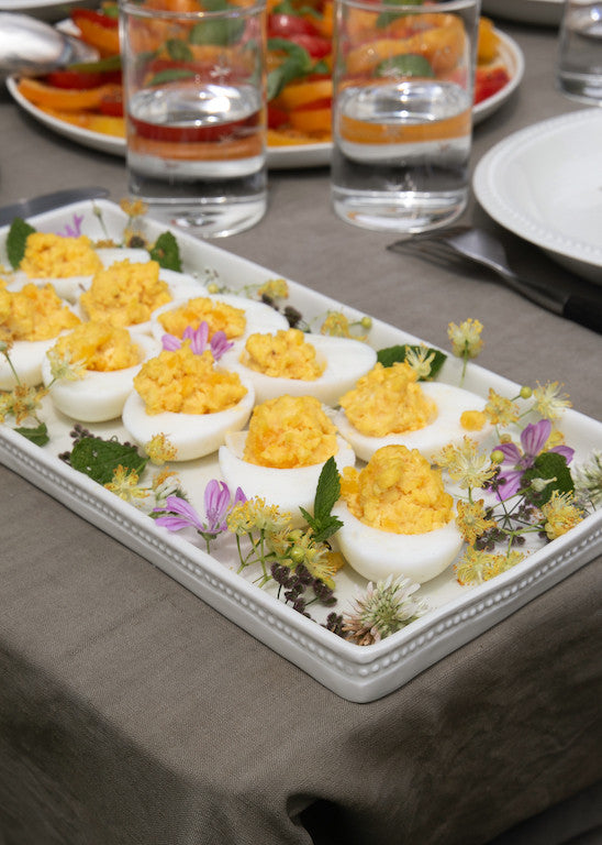 Plat à cake | Porcelaine de Limoges | Fait à la main | Alix D. Reynis