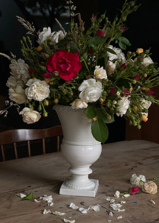 Vase | Porcelaine de Limoges | Made in France | Alix D. Reynis