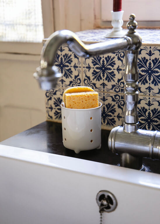 Pot à éponge | Porcelaine de Limoges | Made in France | Alix D. Reynis