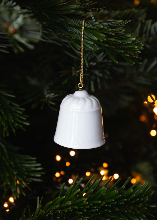 Clochette | Porcelaine de Limoges | Savoir-faire artisanal | Alix D. Reynis
