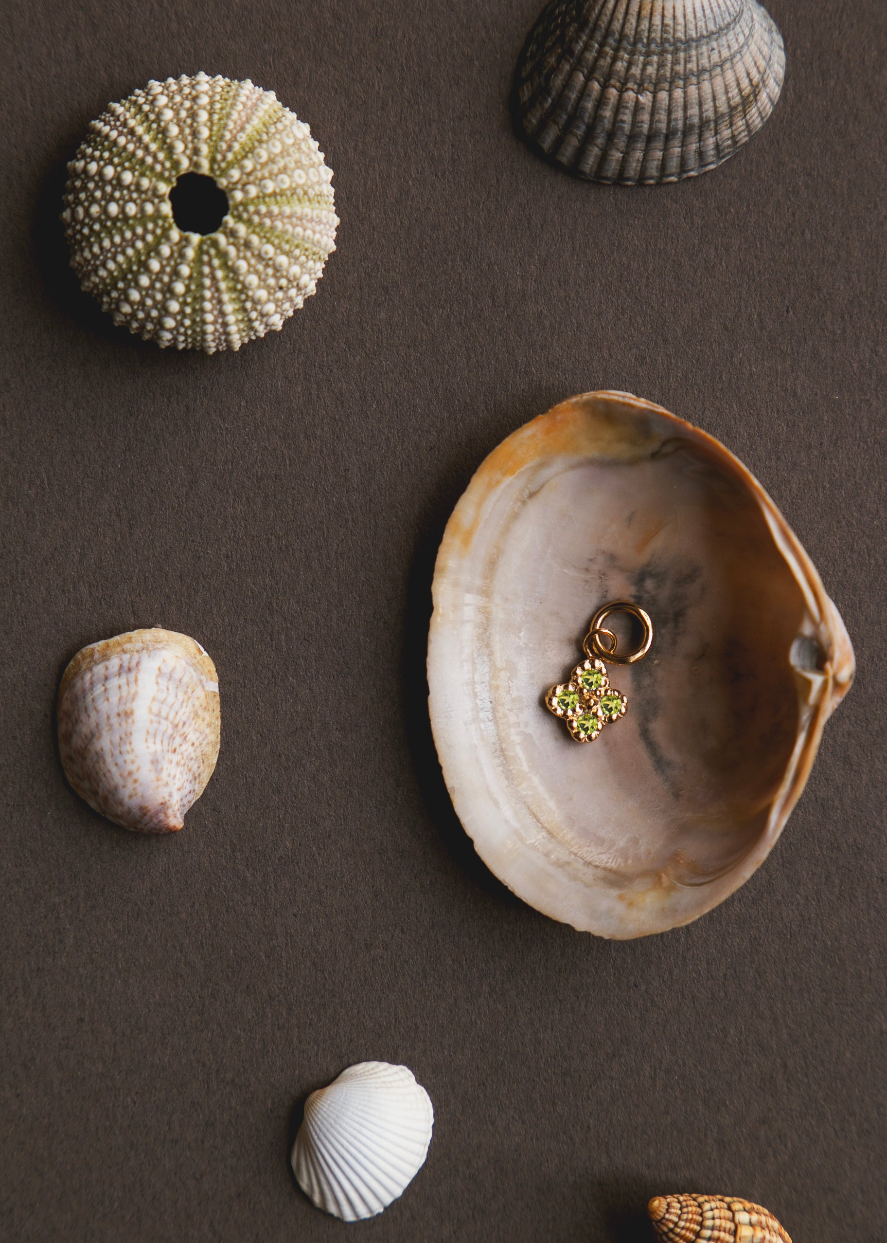 Zita silver-gilt Amulettes