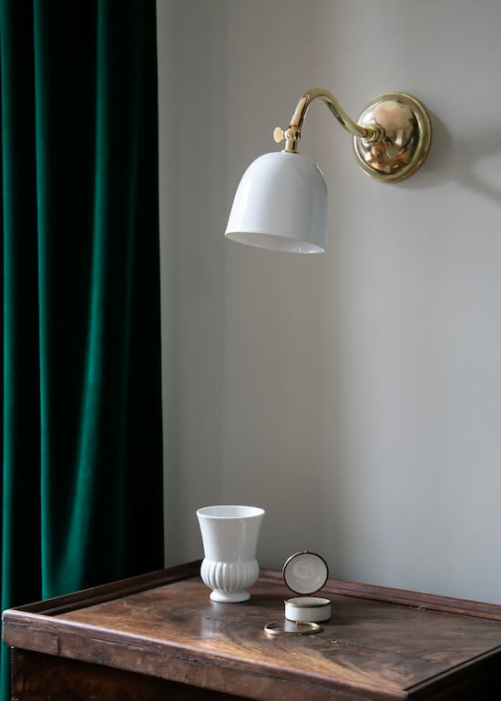 Applique | Porcelaine de Limoges | Savoir-faire artisanal | Alix D. Reynis