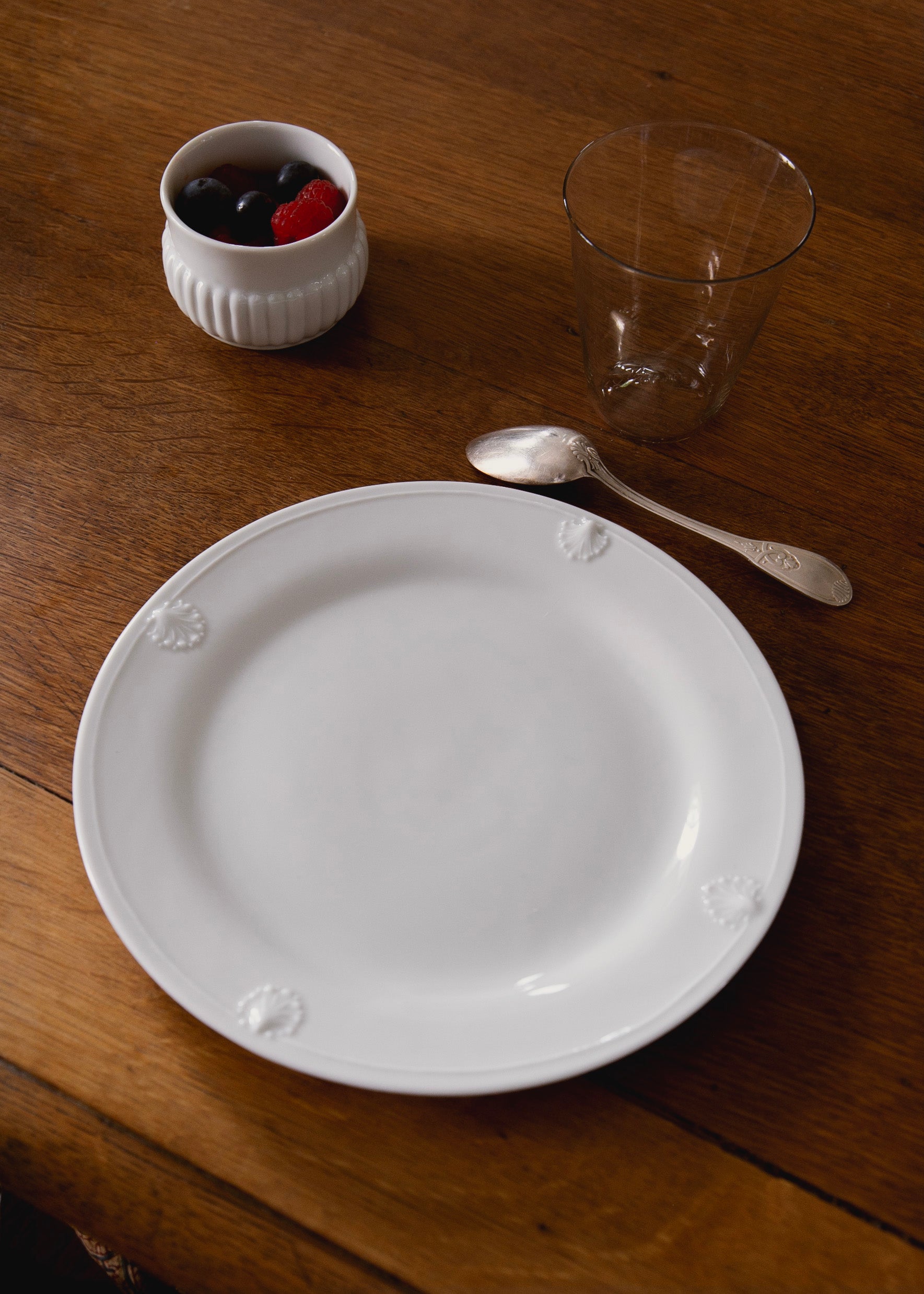 Saint Jacques dessert place in white porcelain