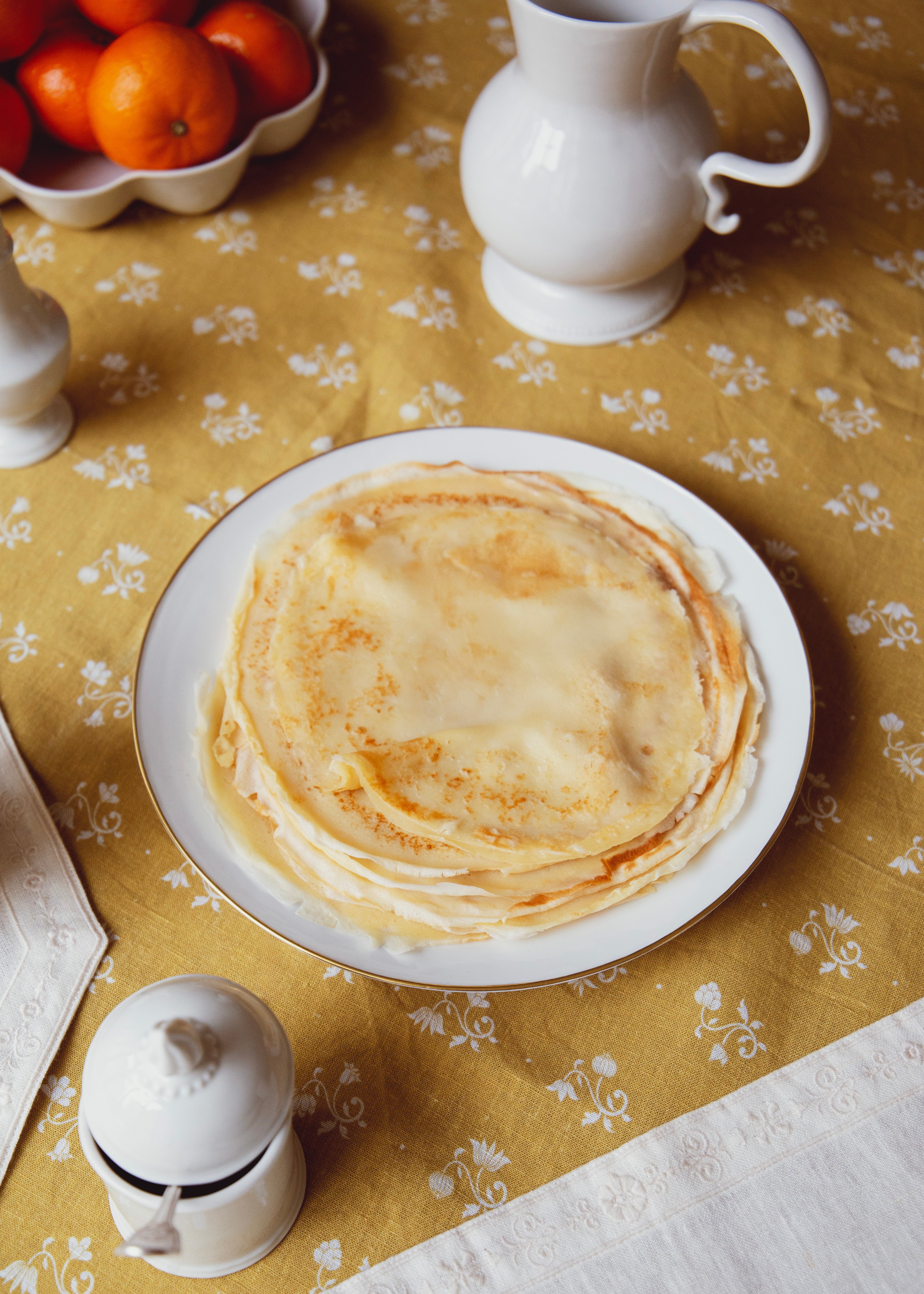 Assiette à dîner Marli en porcelaine blanche
