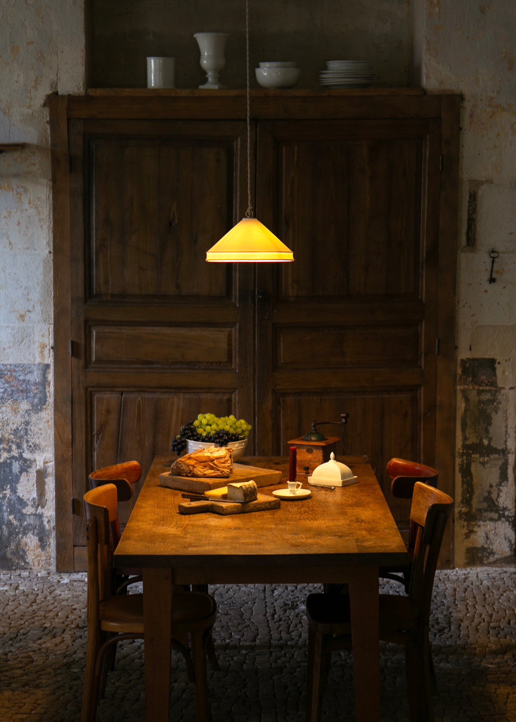 Large Behor porcelain pendant light