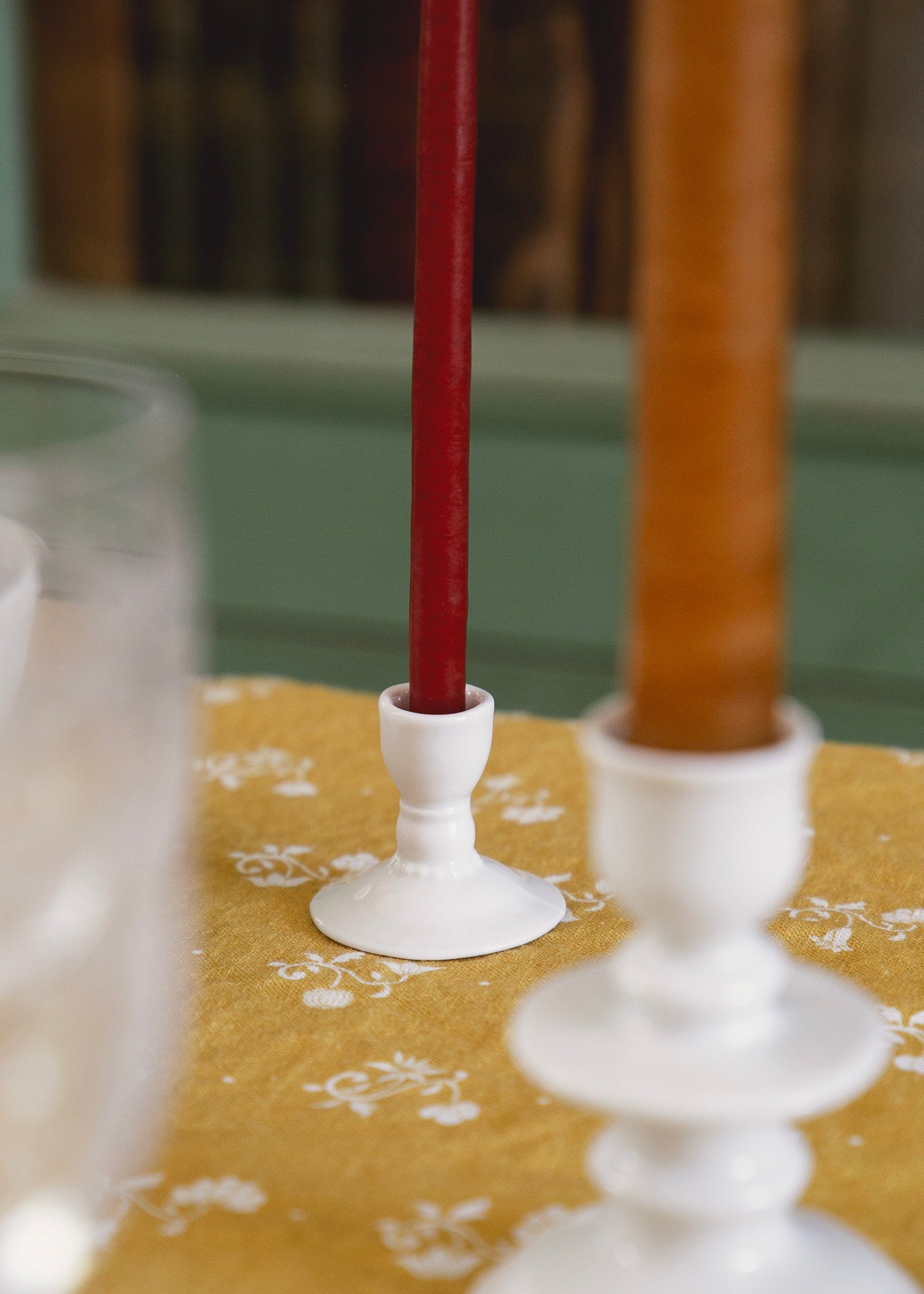 Mini Louis XVI candle holder in white porcelain