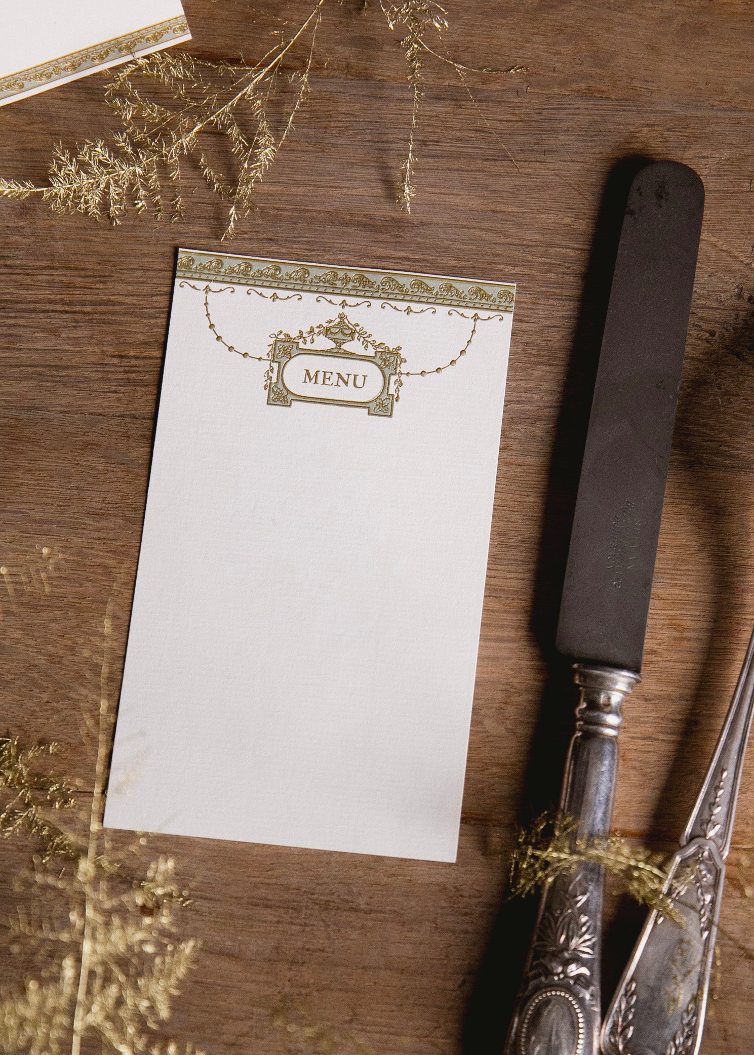 Reception stationery: Eugénie menu card and place cards