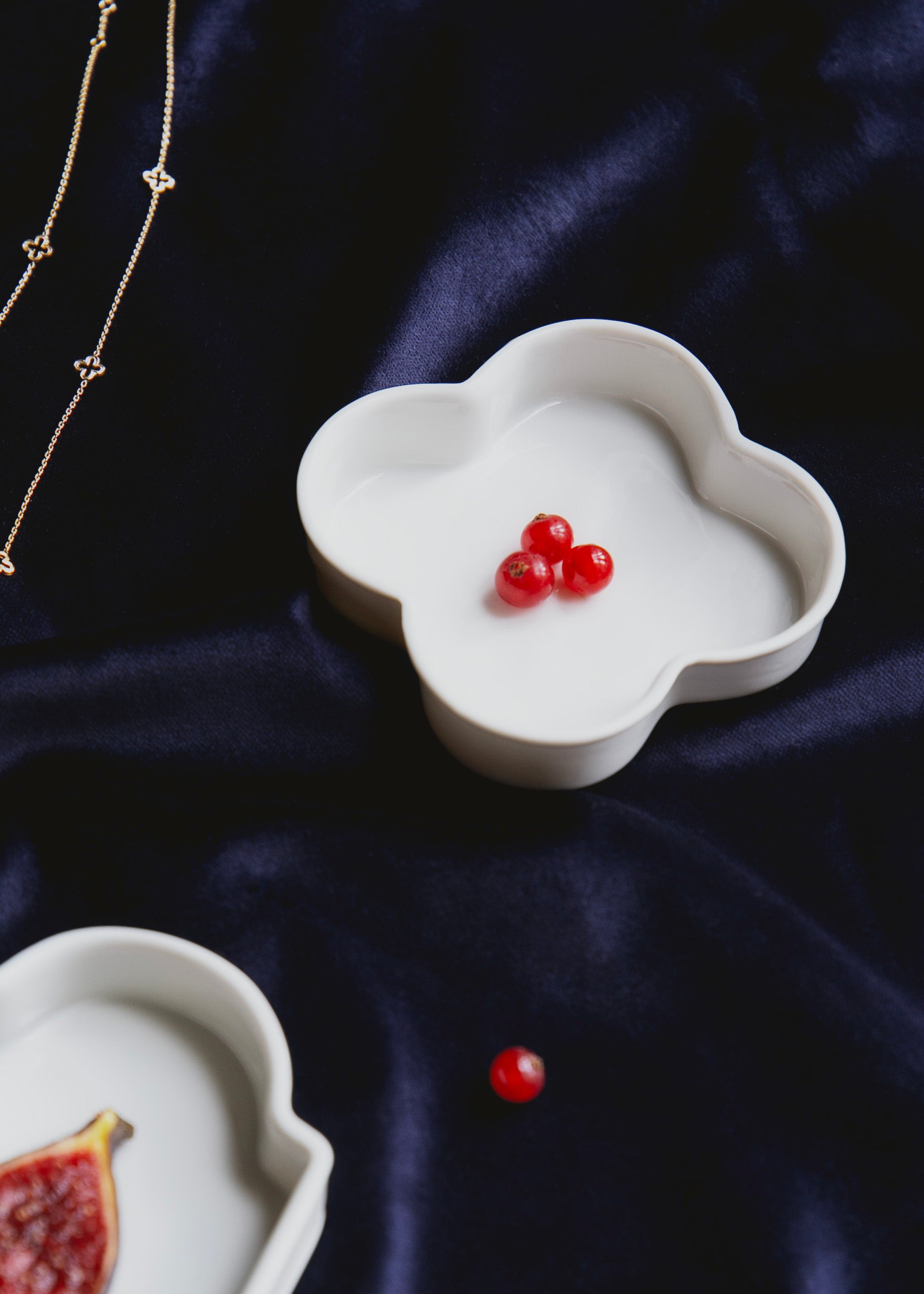 Coupelle Quadrilobée en porcelaine blanche