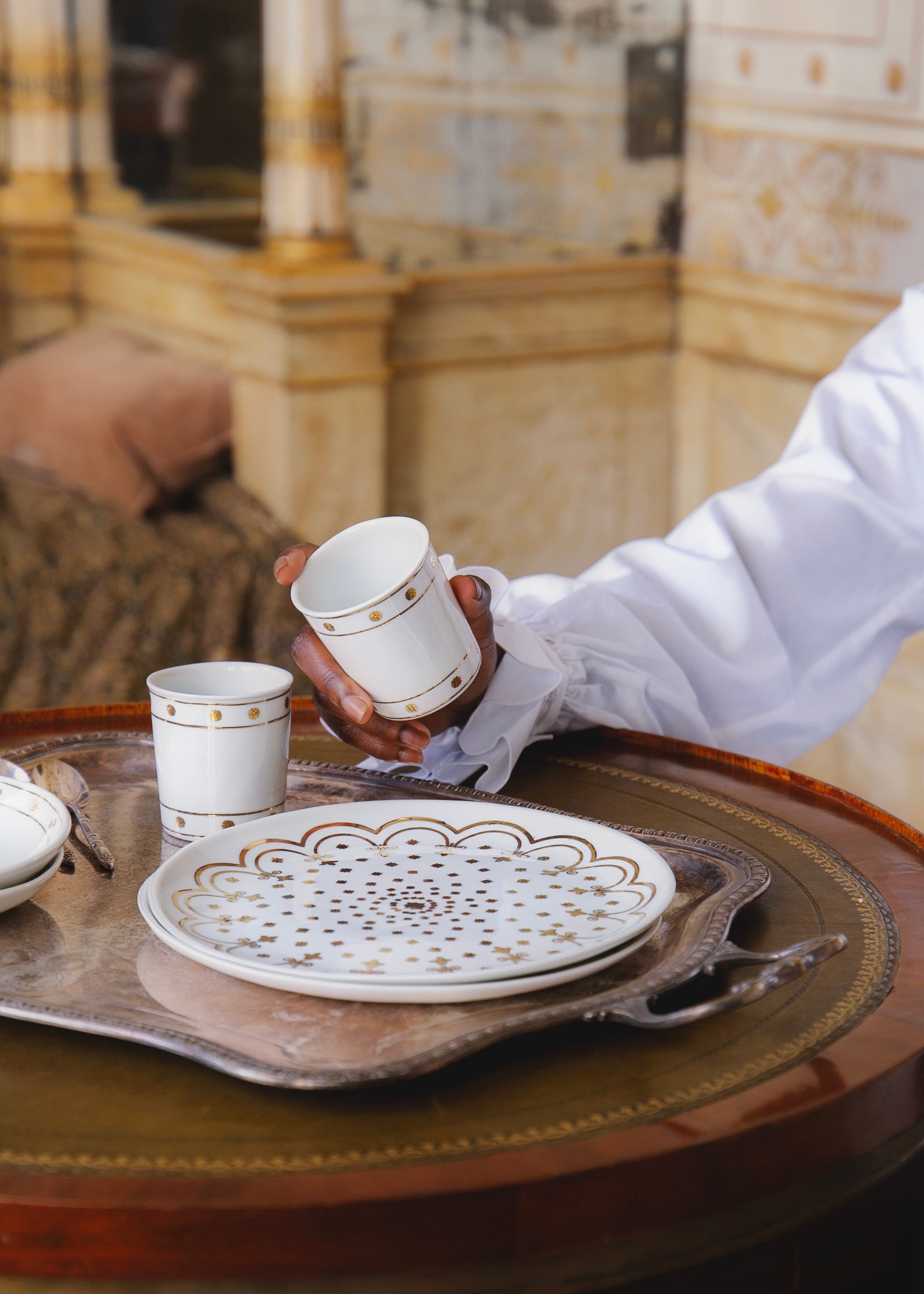 Timbale à café Bourrienne x Alix D. Reynis en porcelaine blanche