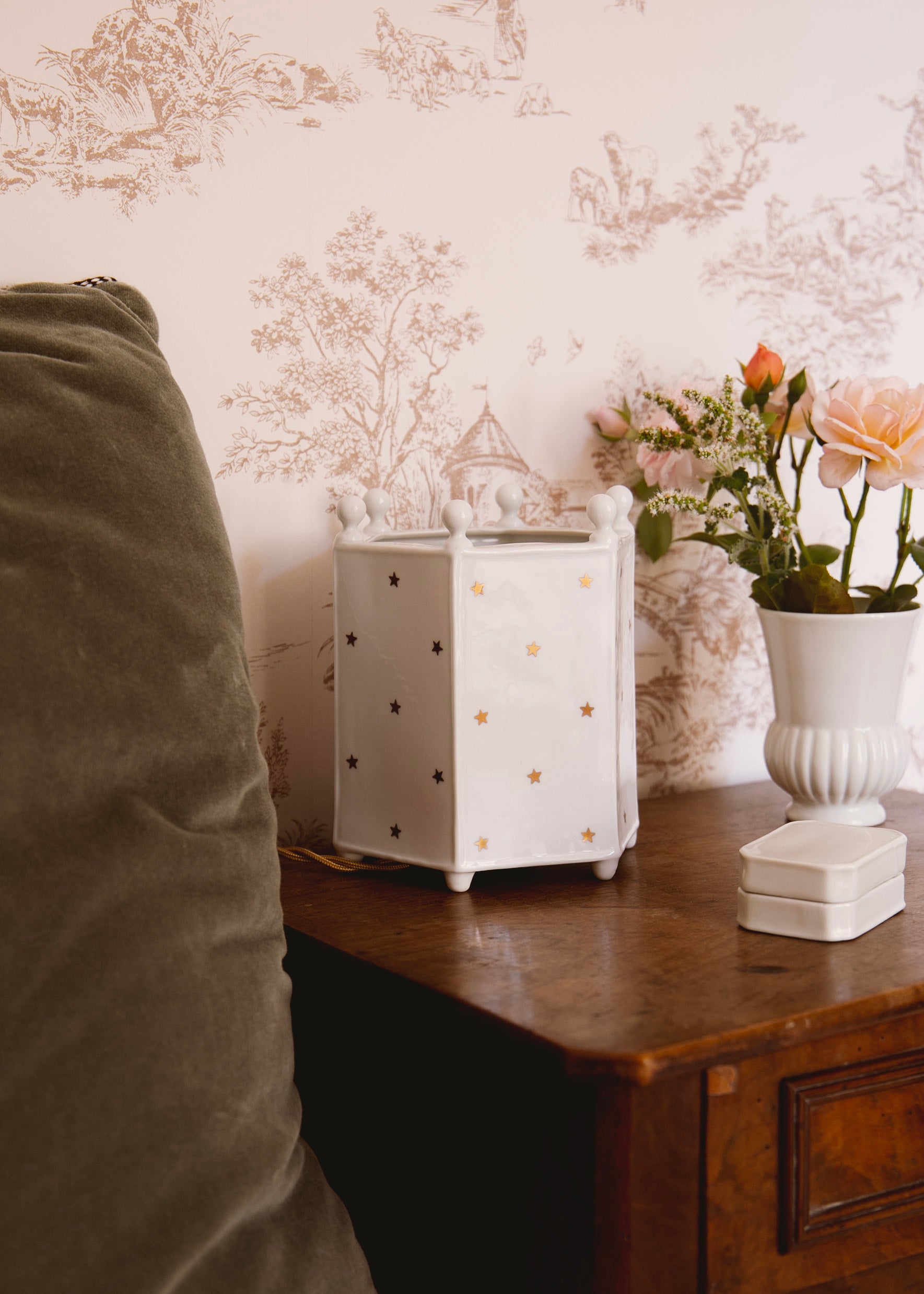 Lampe Fantin en porcelaine blanche