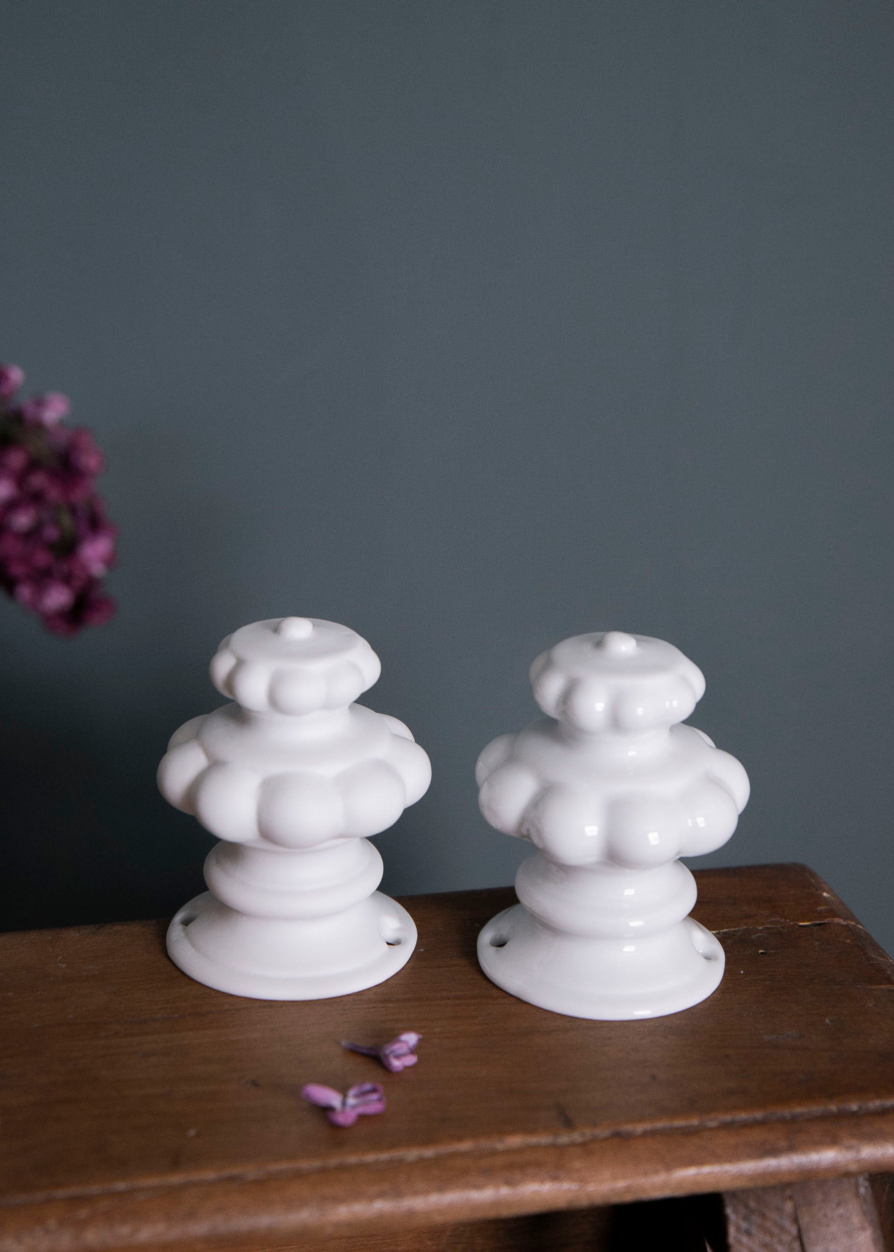 Patère | Porcelaine de Limoges | Art de vivre | Alix D. Reynis