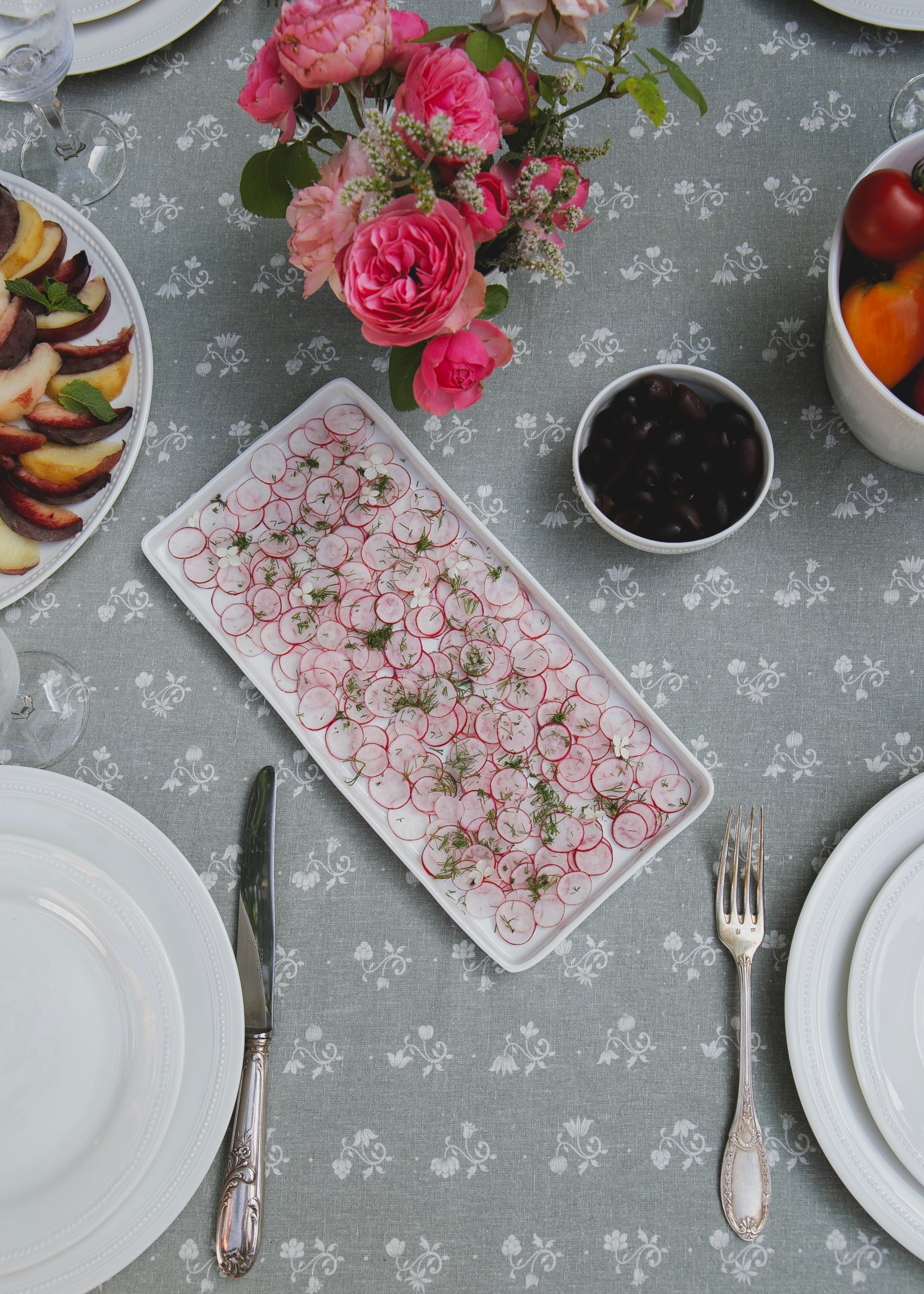 Henriette rectangular linen tablecloth 320 cm x 160 cm – Verdigris