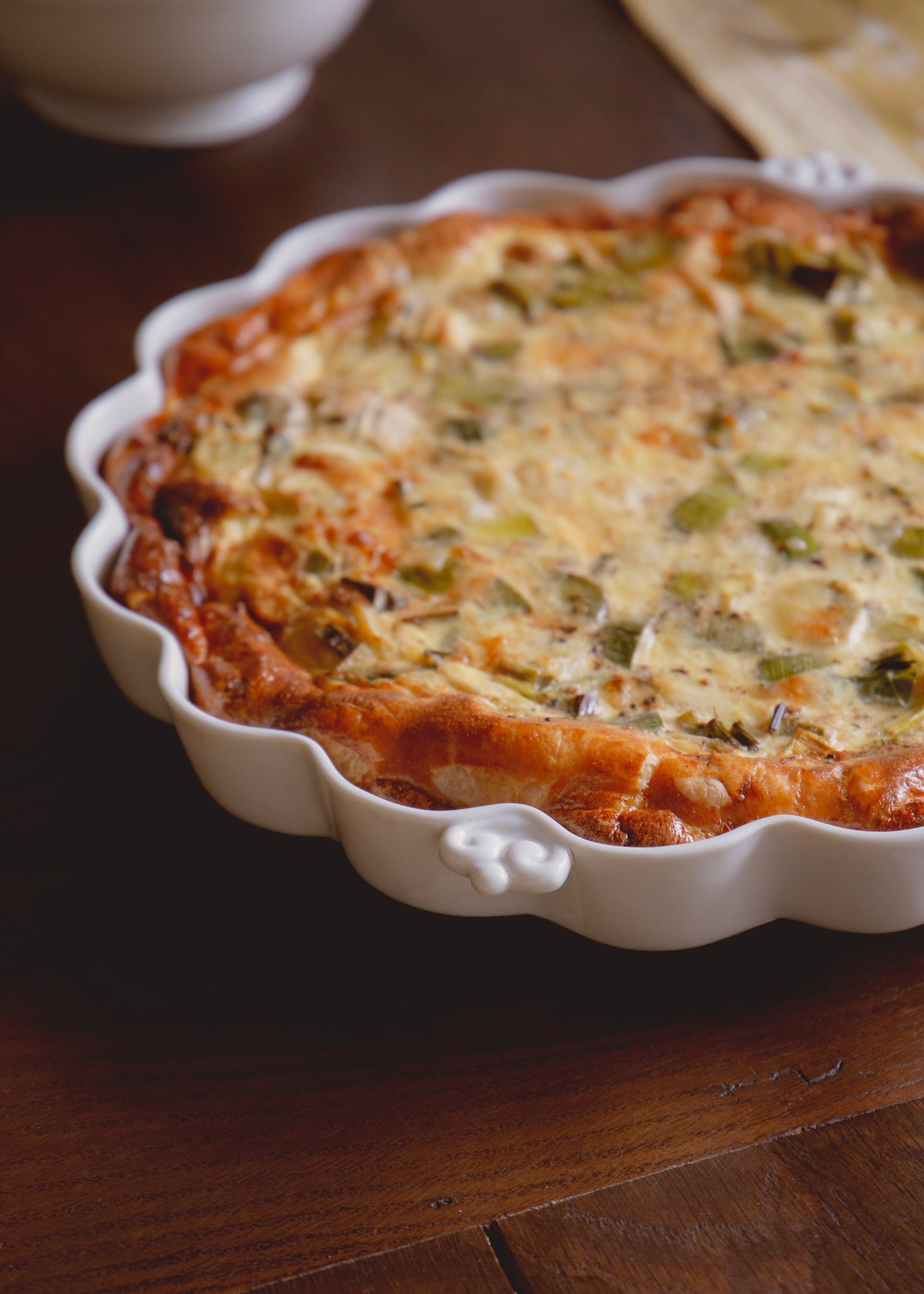 Plat à tarte Vénus en porcelaine blanche