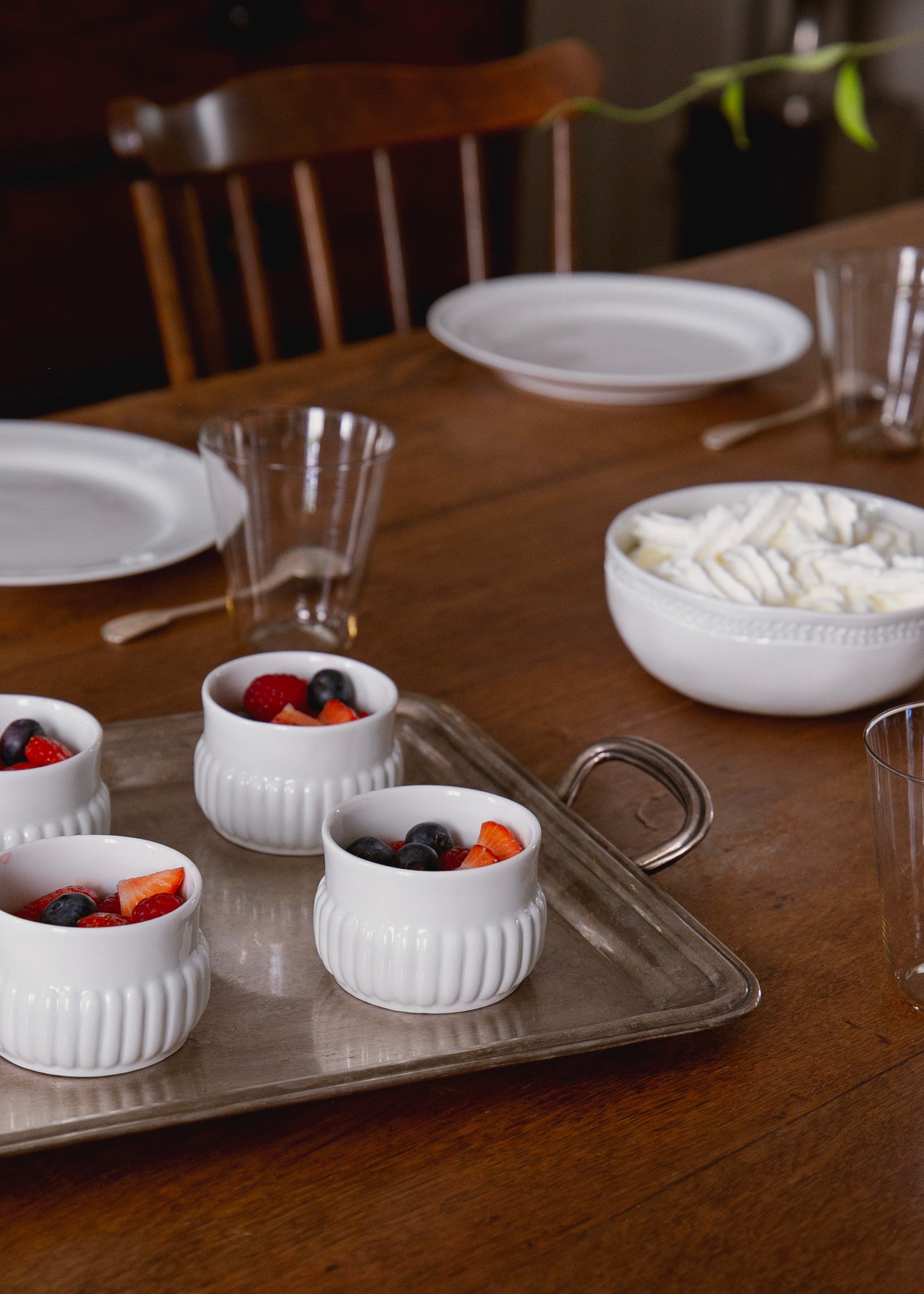 Godron ramekin in white porcelain
