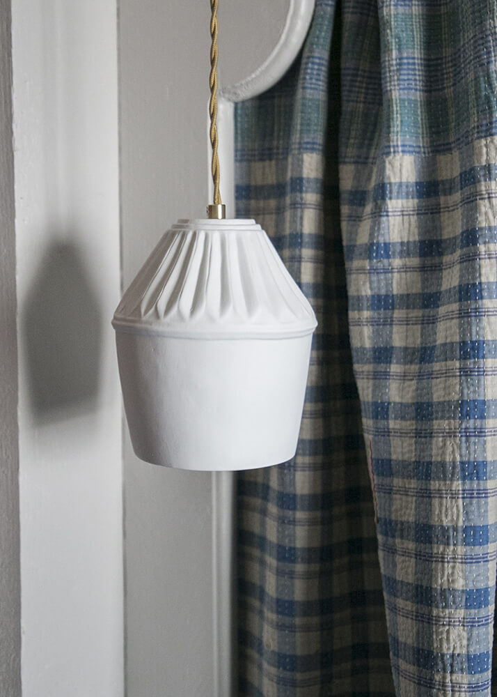 Suspension | Porcelaine de Limoges | Made in France | Alix D. Reynis