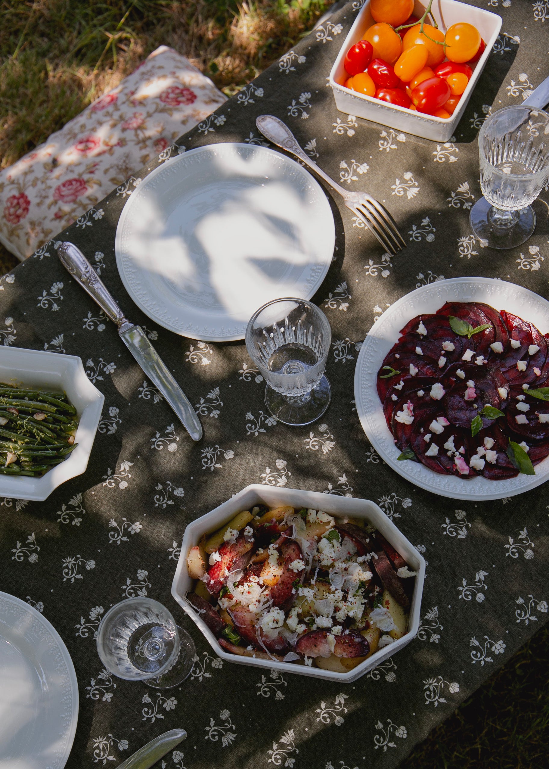Nappe carrée Henriette 160 cm x 160 cm en lin - Kaki