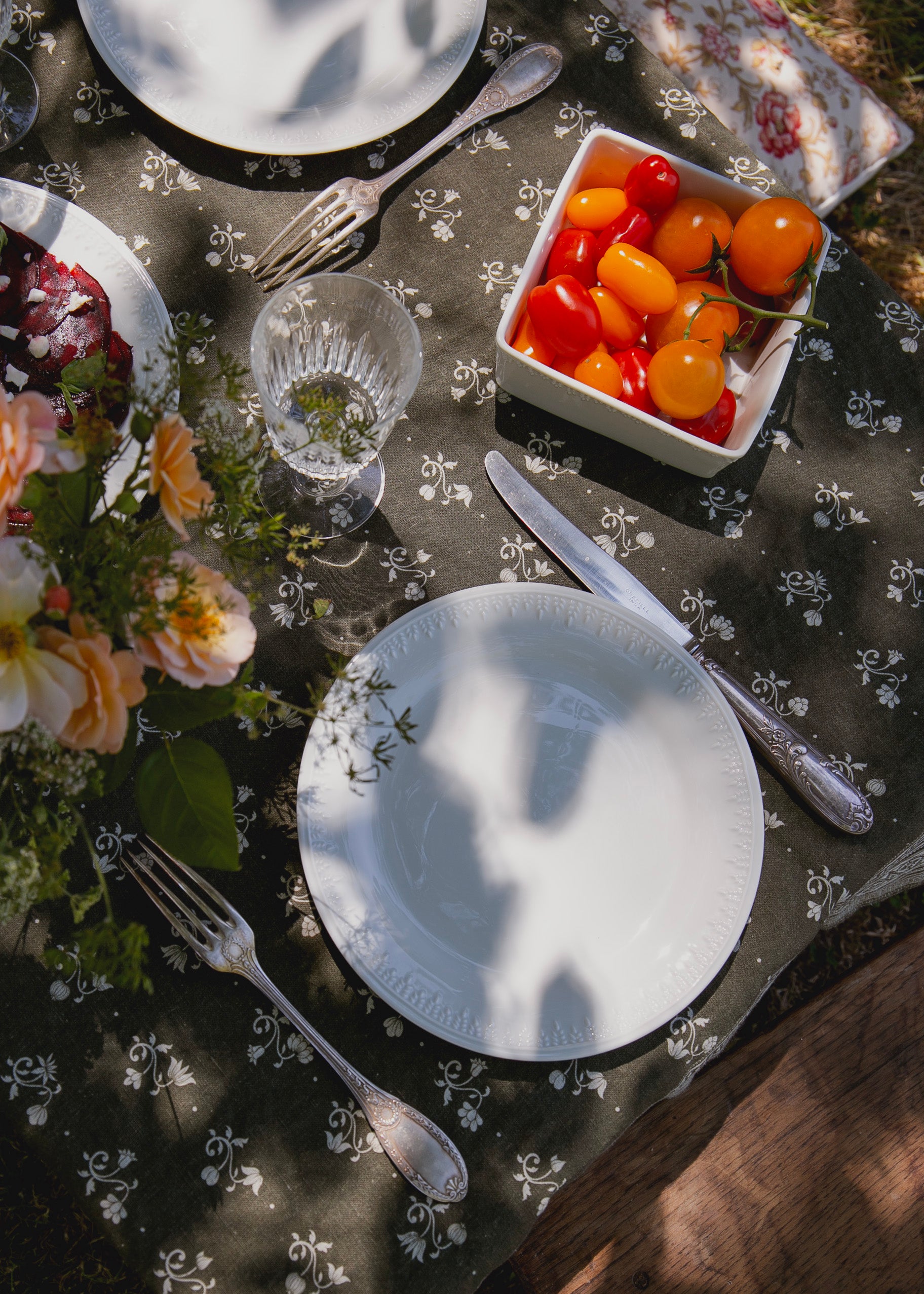 Nappe carrée Henriette 160 cm x 160 cm en lin - Kaki