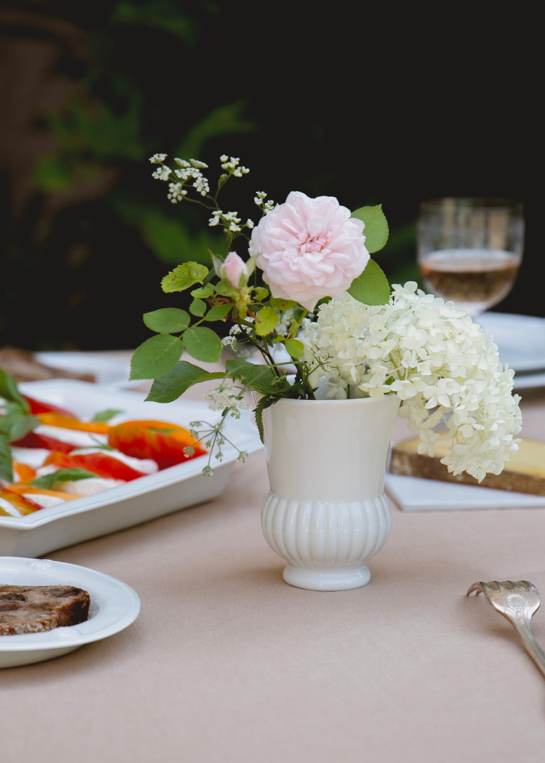 Godron tumbler in white porcelain