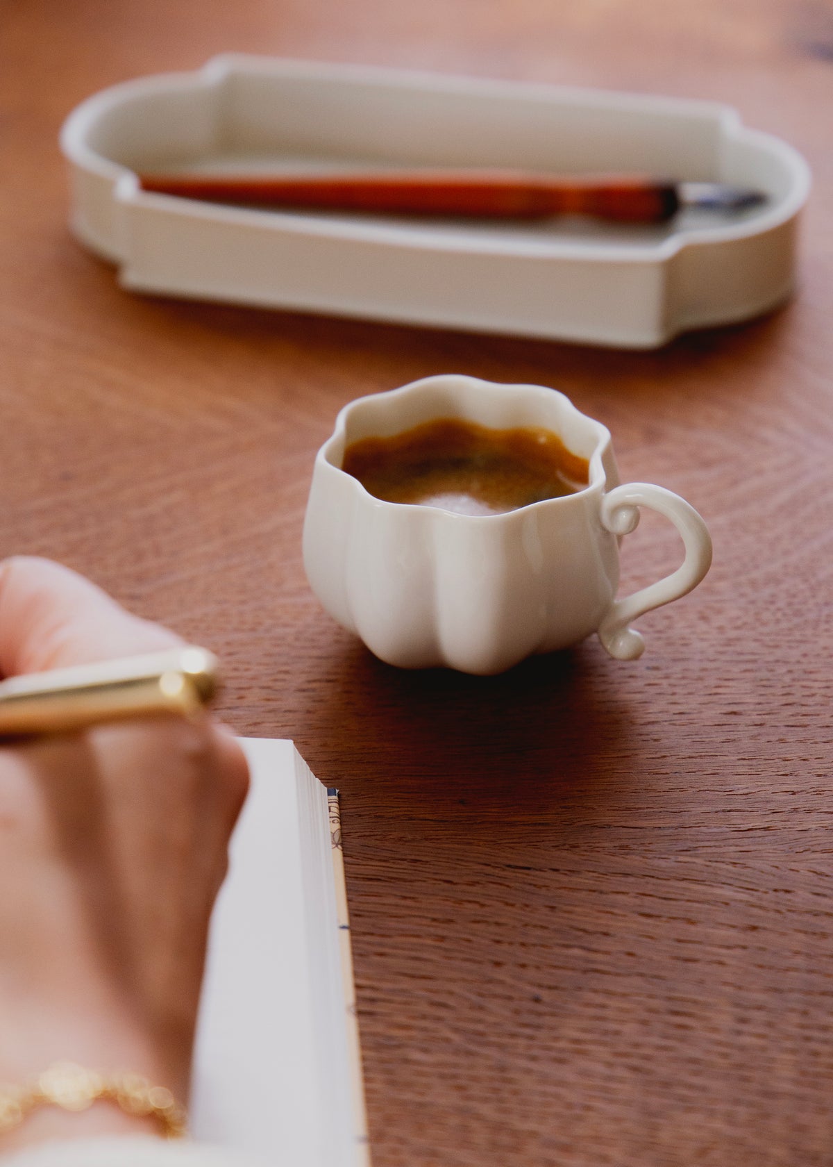 Tasse à expresso Vénus en porcelaine blanche