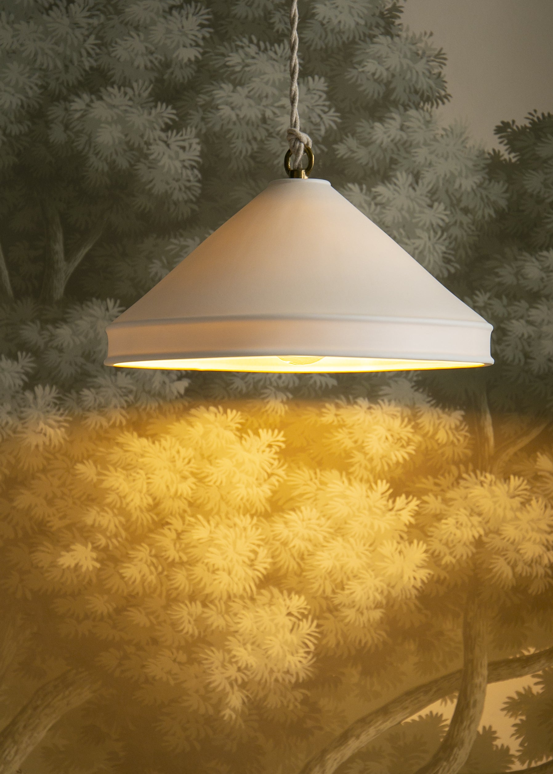 Large Behor porcelain pendant light