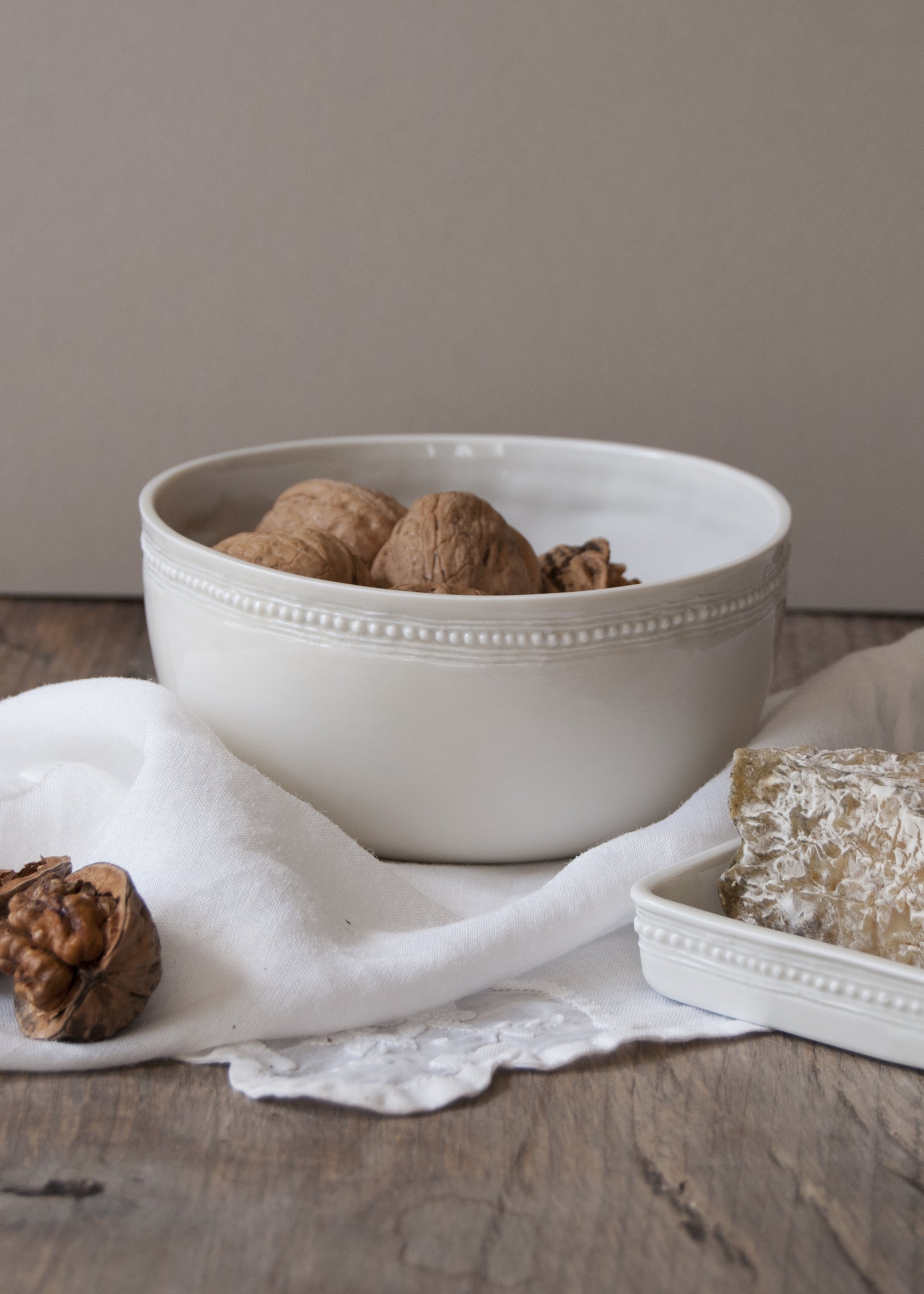 Bol moyen Louis XVI en porcelaine blanche