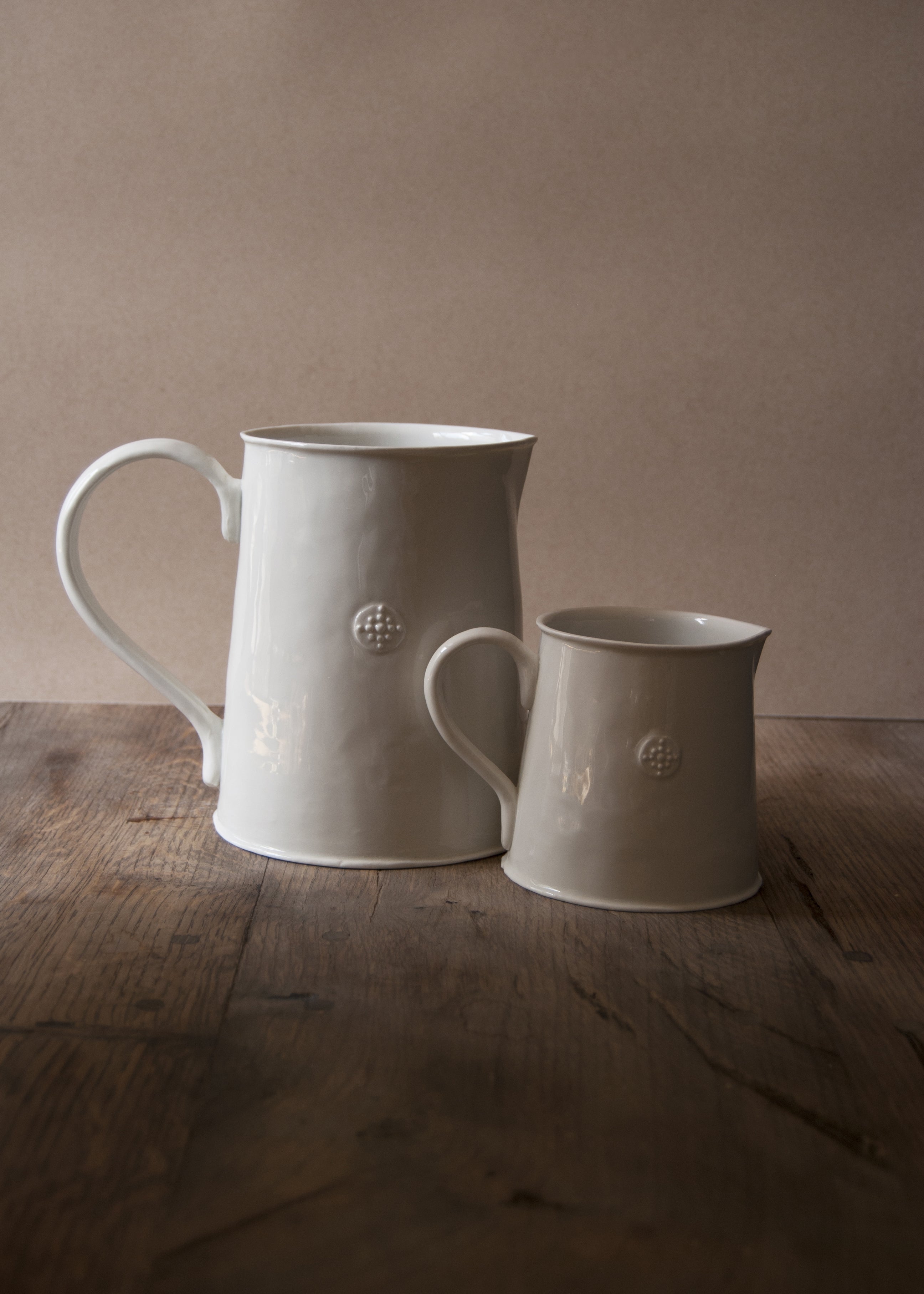 Small Orion pitcher in white porcelain