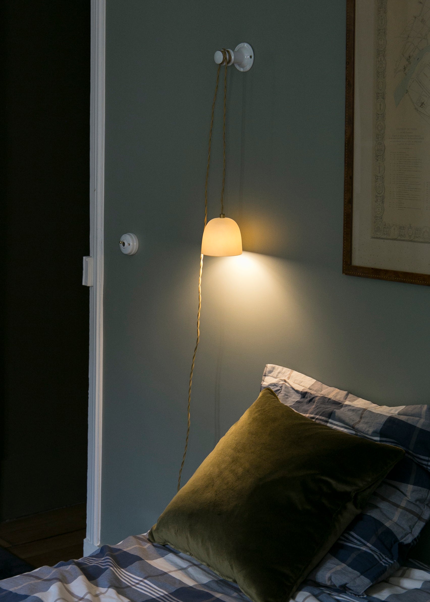 Bonaparte white porcelain mini portable lamp