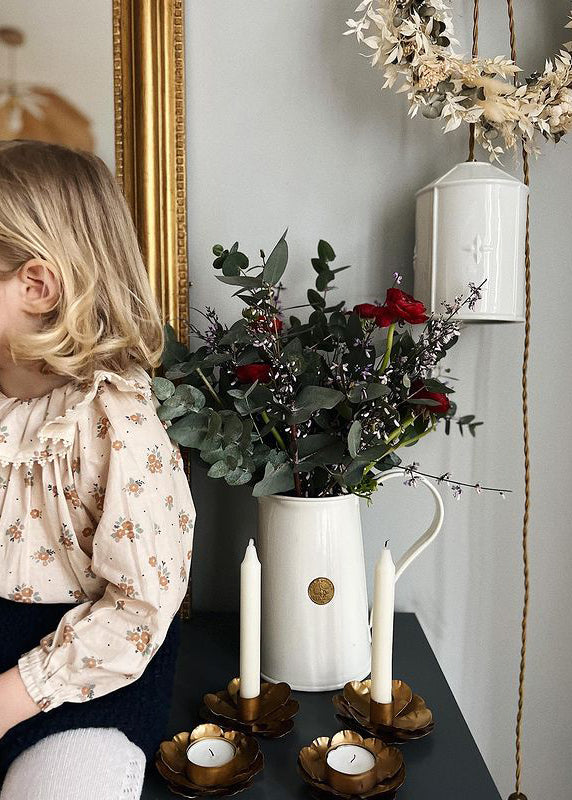 Lutèce white porcelain portable lamp