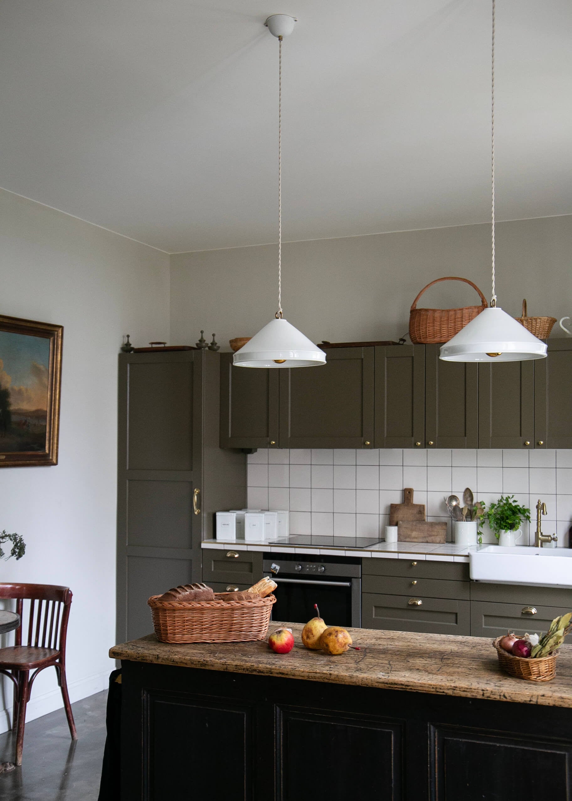 Large Behor porcelain pendant light