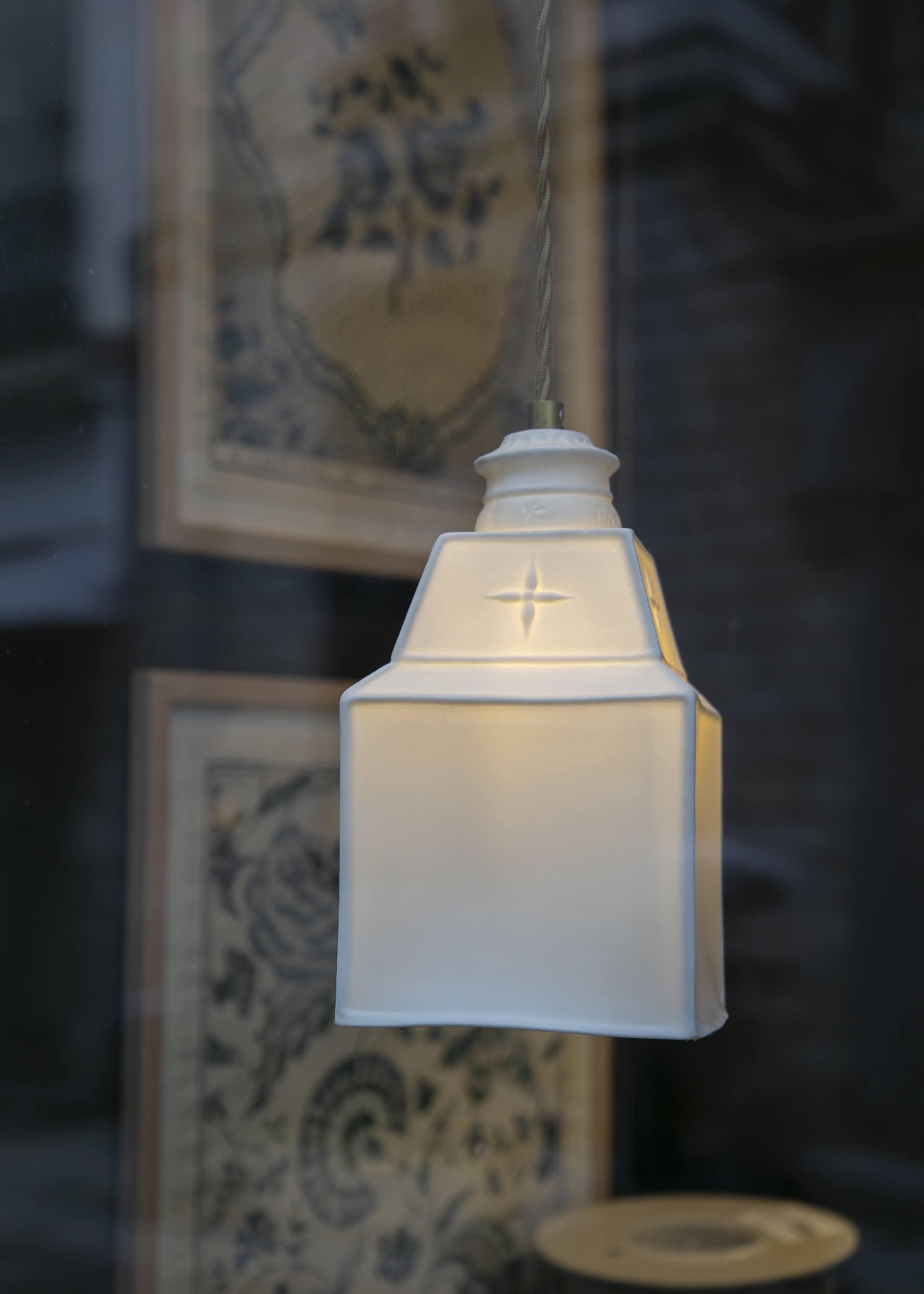 Paris white porcelain pendant light