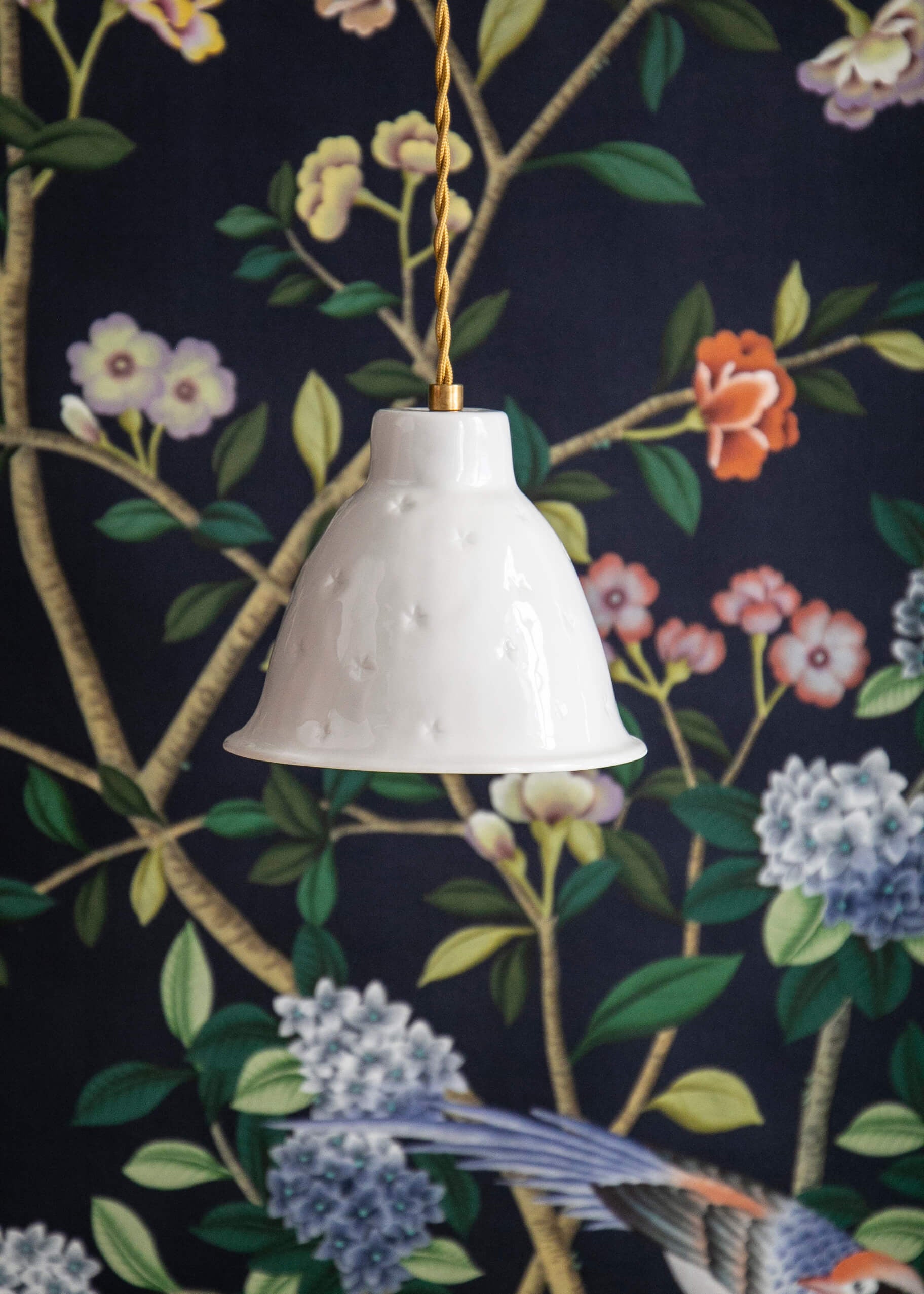 Nuit étoilée white porcelain pendant light