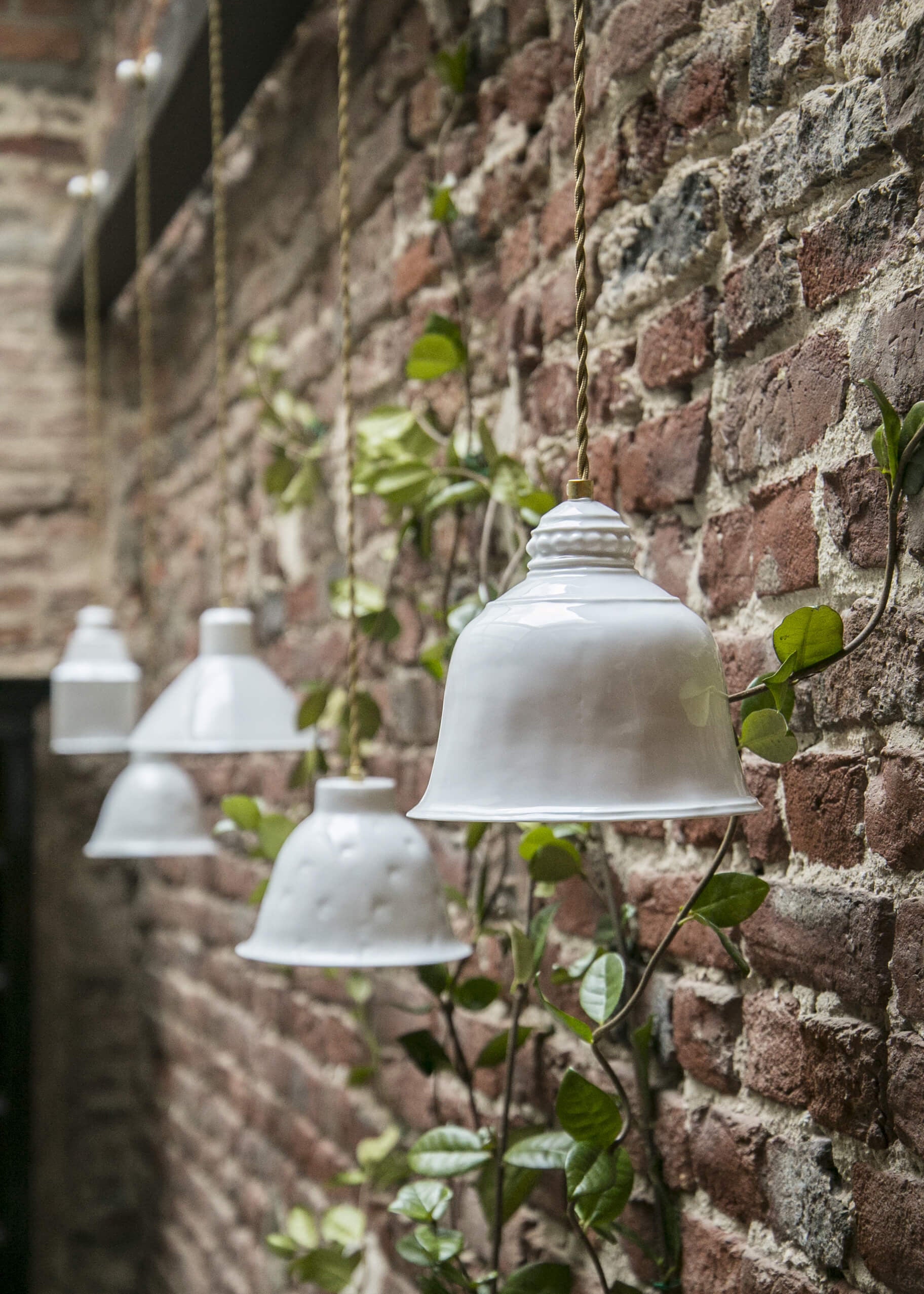 Angkor white porcelain pendant light