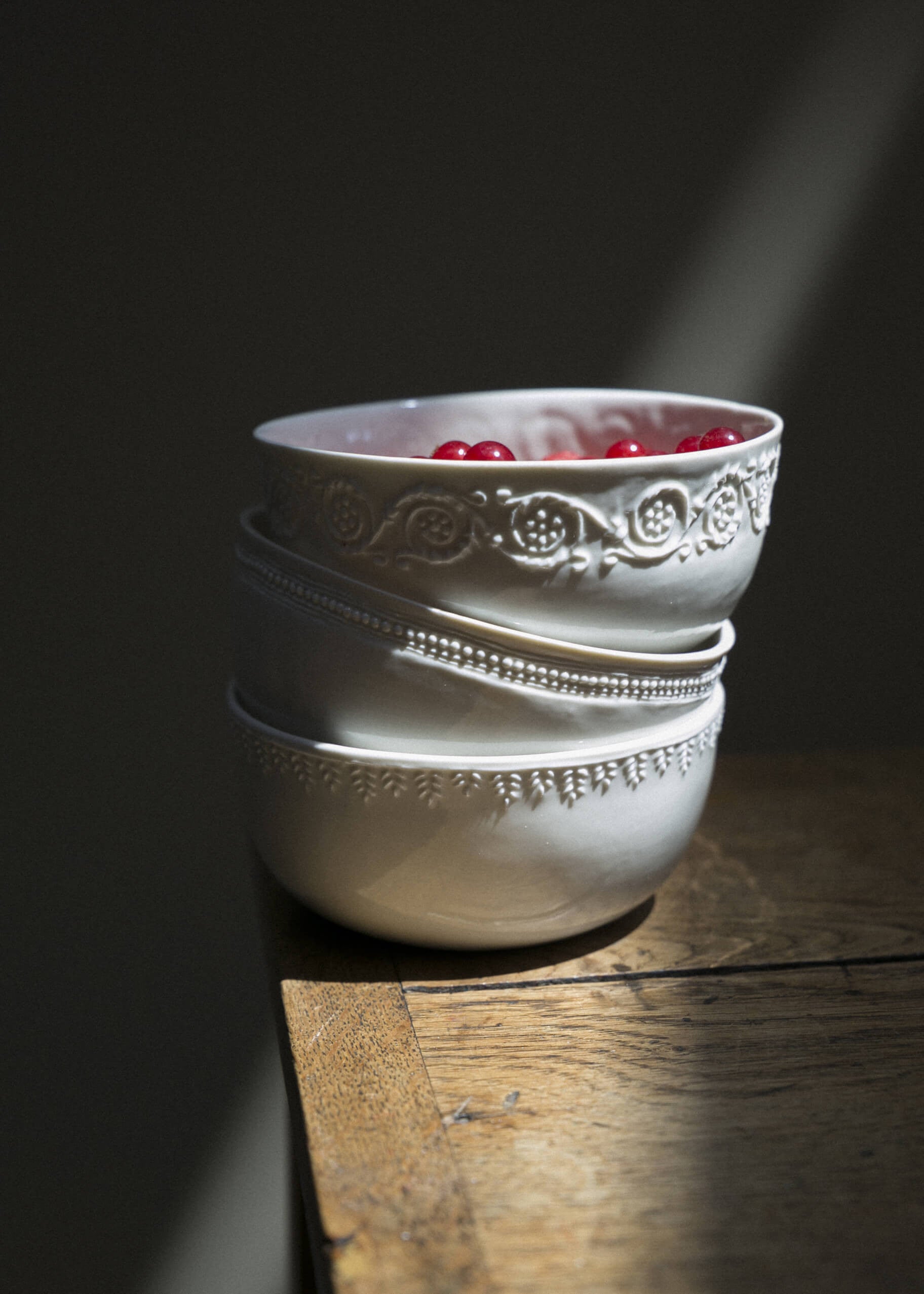 Jacob Medium White Porcelain Bowl