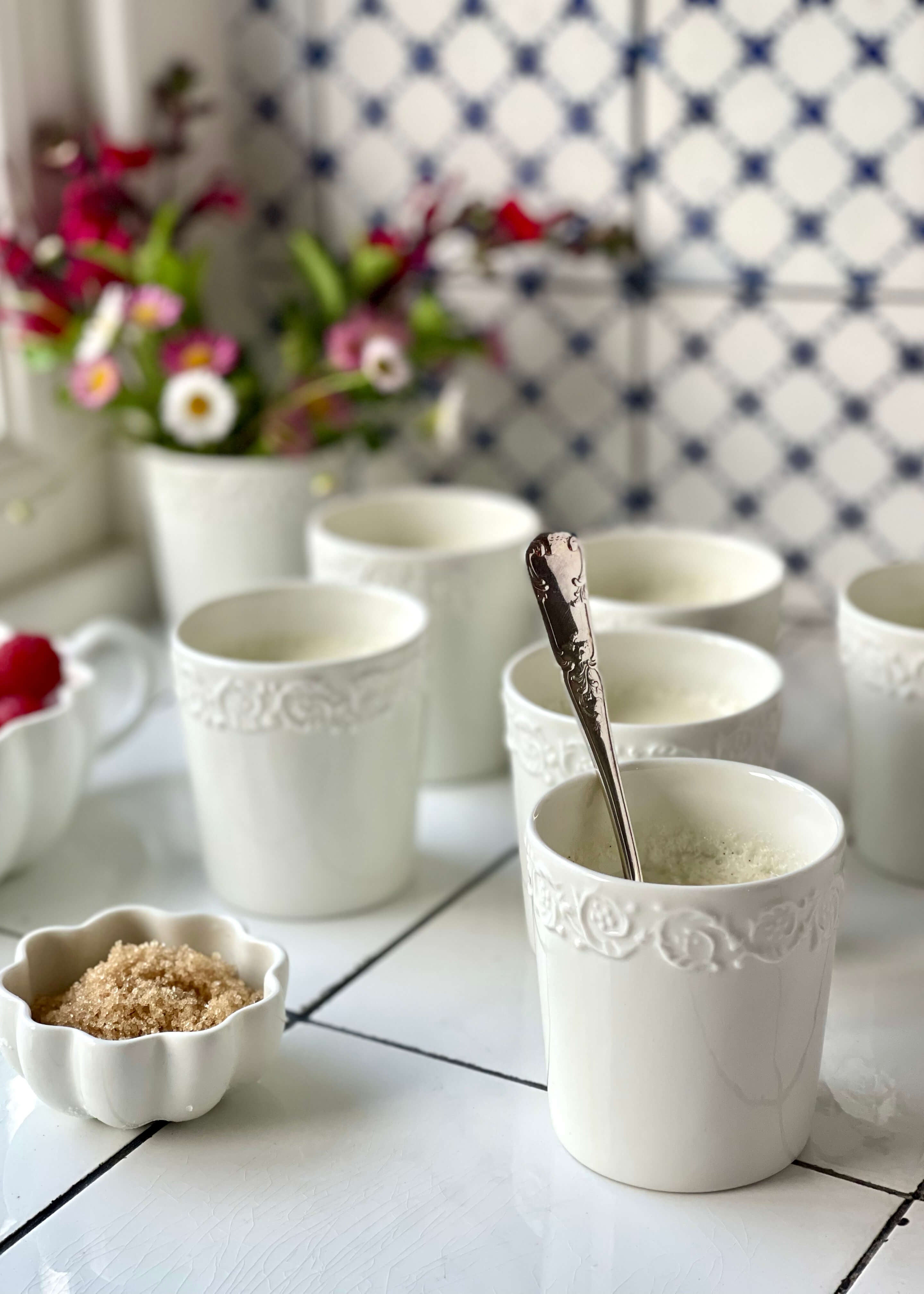 Timbale à café Jacob en porcelaine blanche