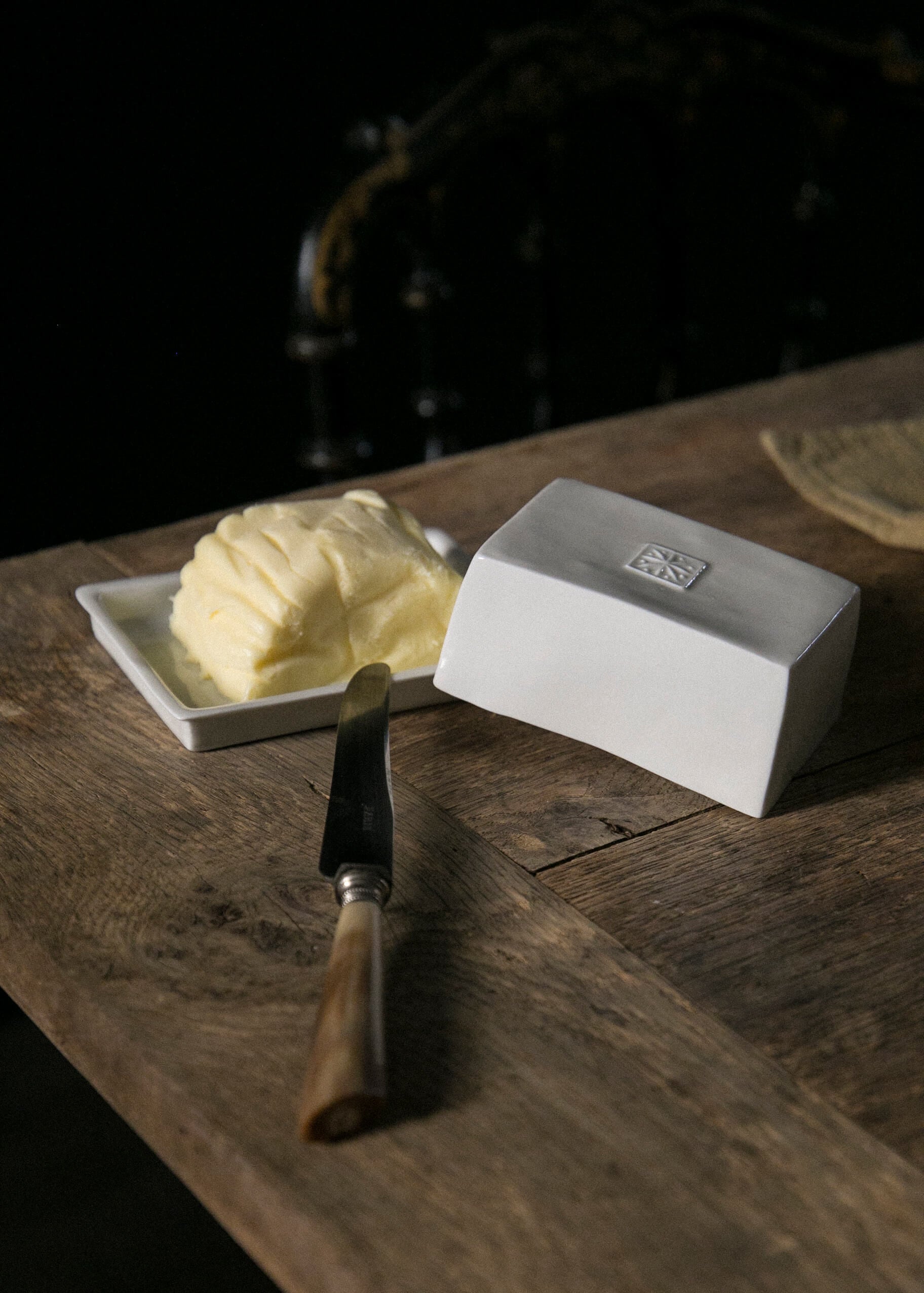 Etoile butter dish in white porcelain