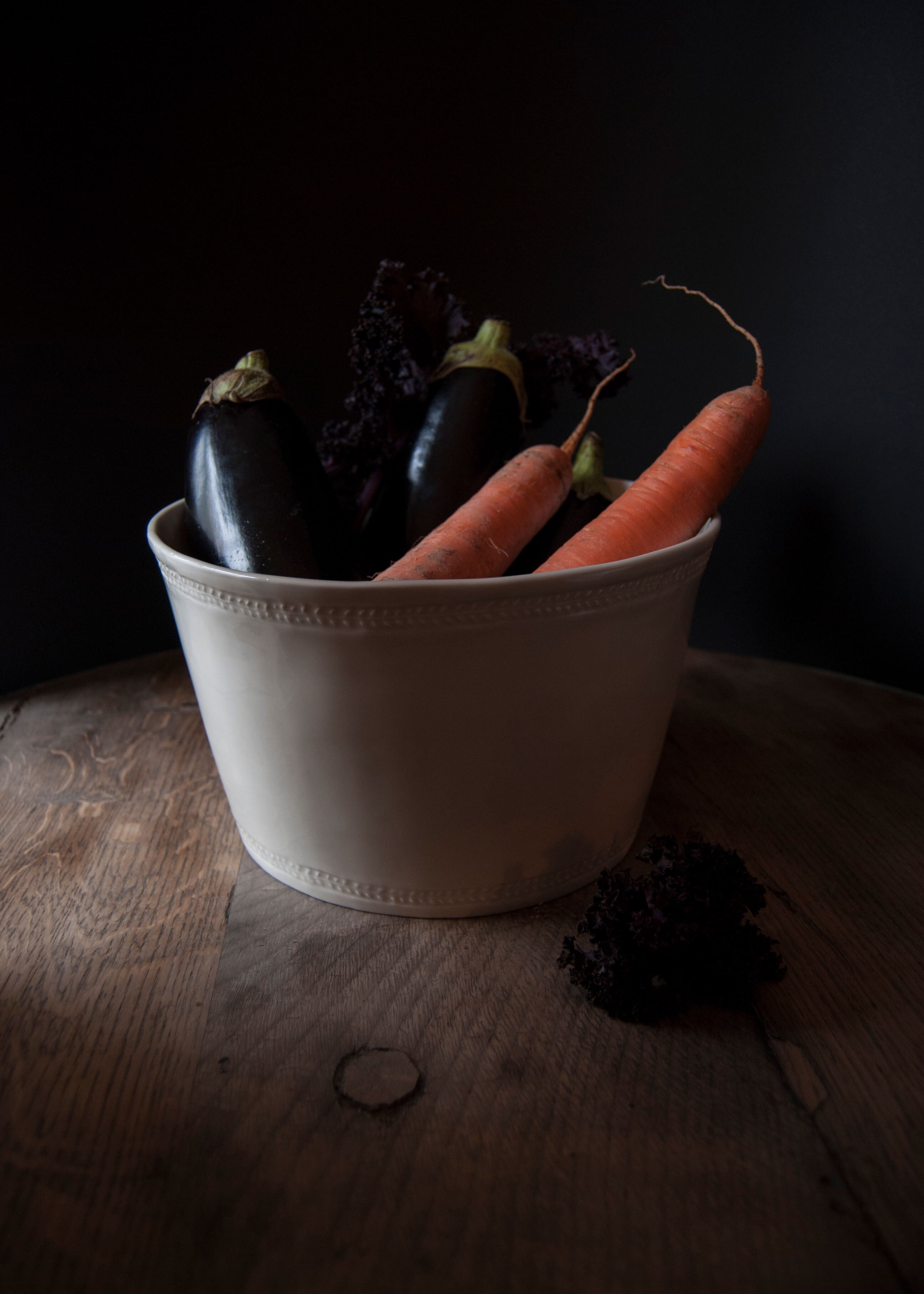 Empire straight salad bowl in white porcelain