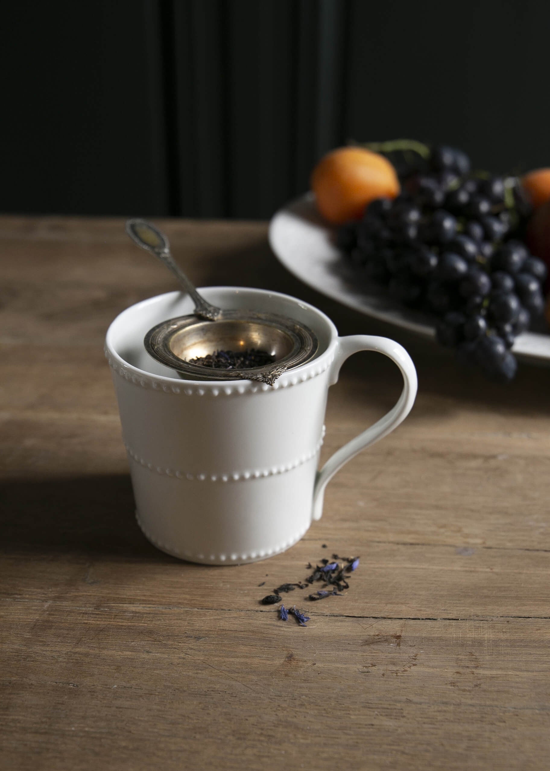 Oreste latte mug in white porcelain