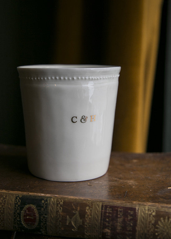 Louis XVI latte tumbler in white porcelain