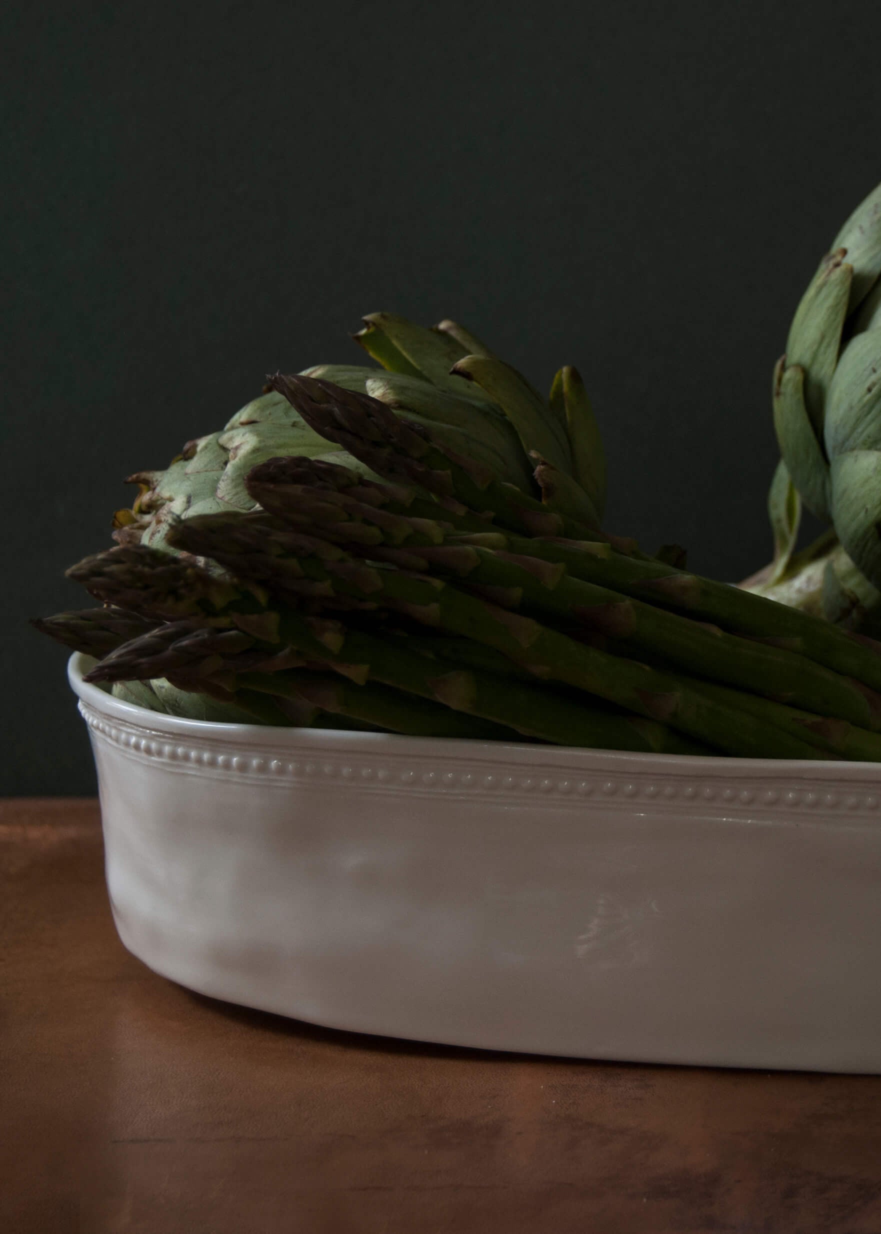 Large Louis XVI oven dish in white porcelain