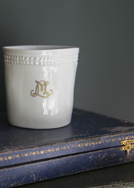 Empire latte tumbler in white porcelain