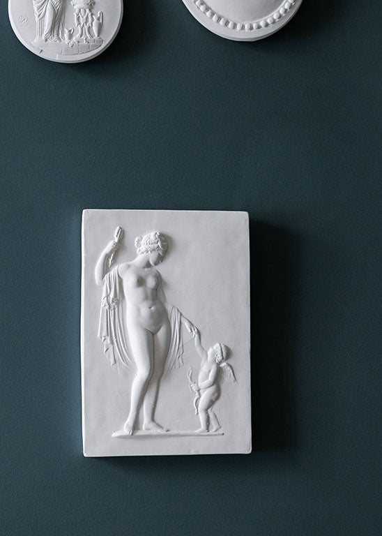 Cupid and Venus plaster