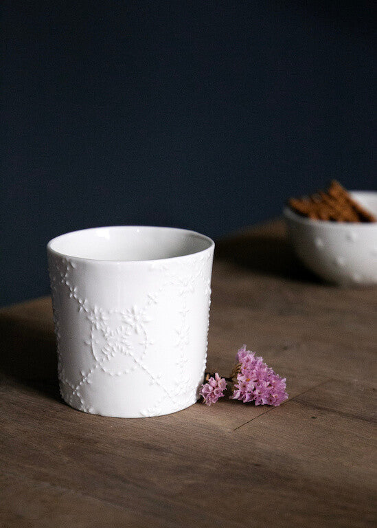 Timbale à thé Happiness en porcelaine blanche