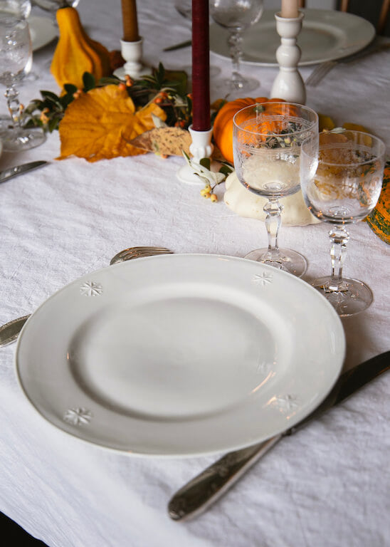 Assiette à dîner Etoile en porcelaine blanche