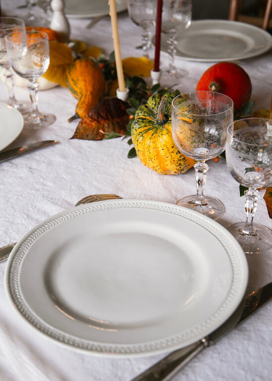 Assiette à dîner Empire en porcelaine blanche