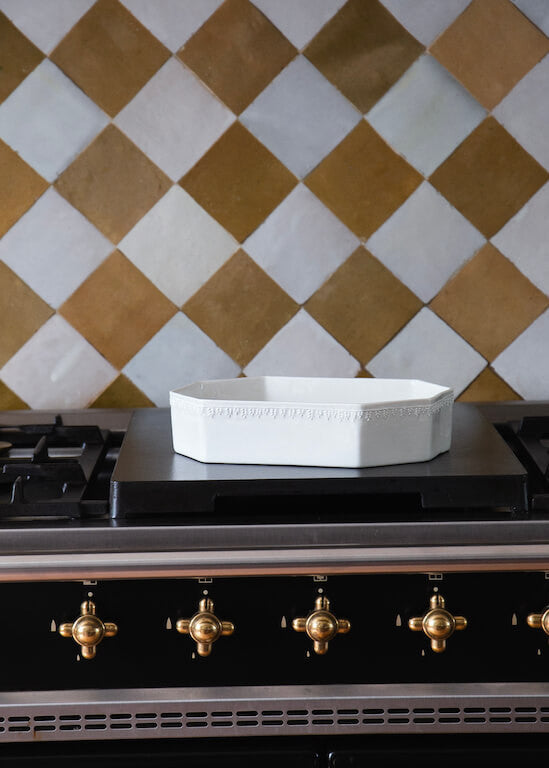 Medium octagonal baking dish Demeter in white porcelain