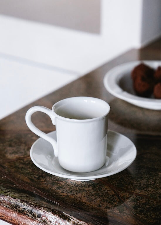 Litron Single Coffee Mug in White Porcelain